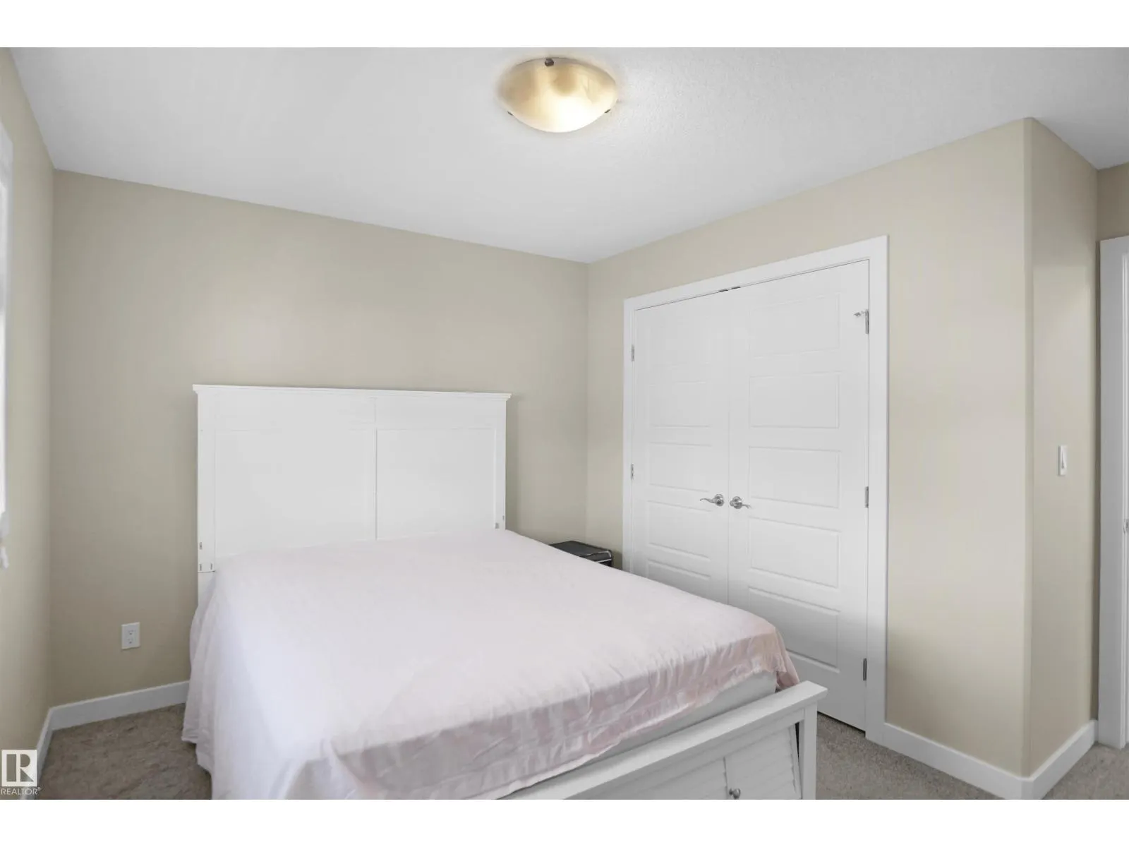 17007 62 ST NW