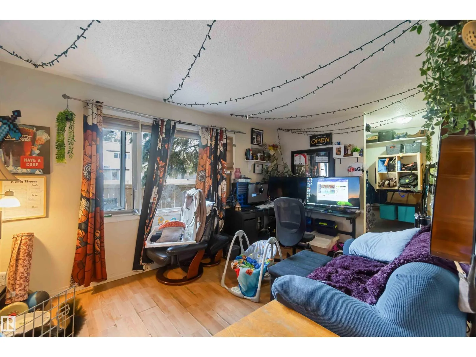 #15 14205 82 ST NW