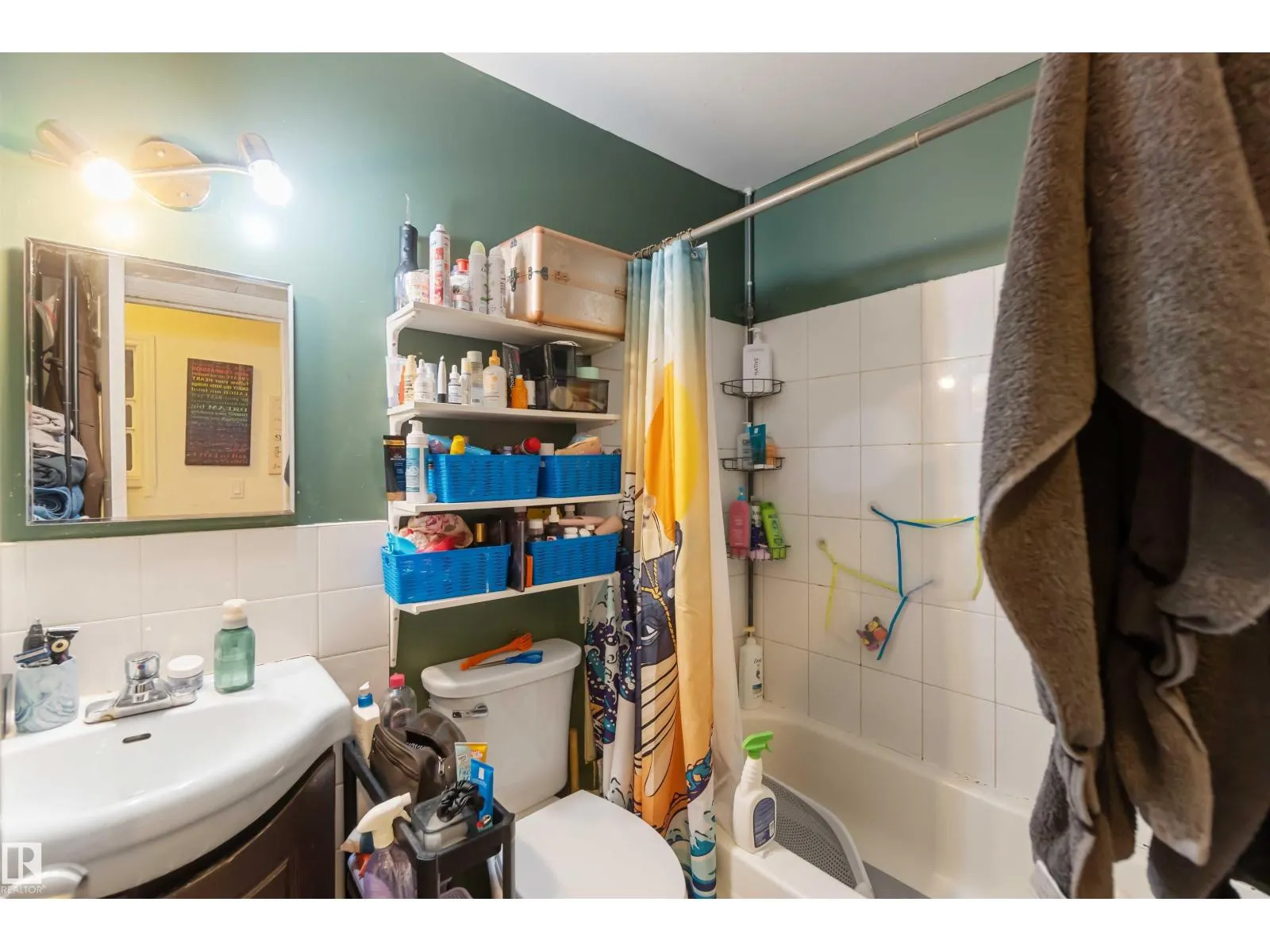 #15 14205 82 ST NW