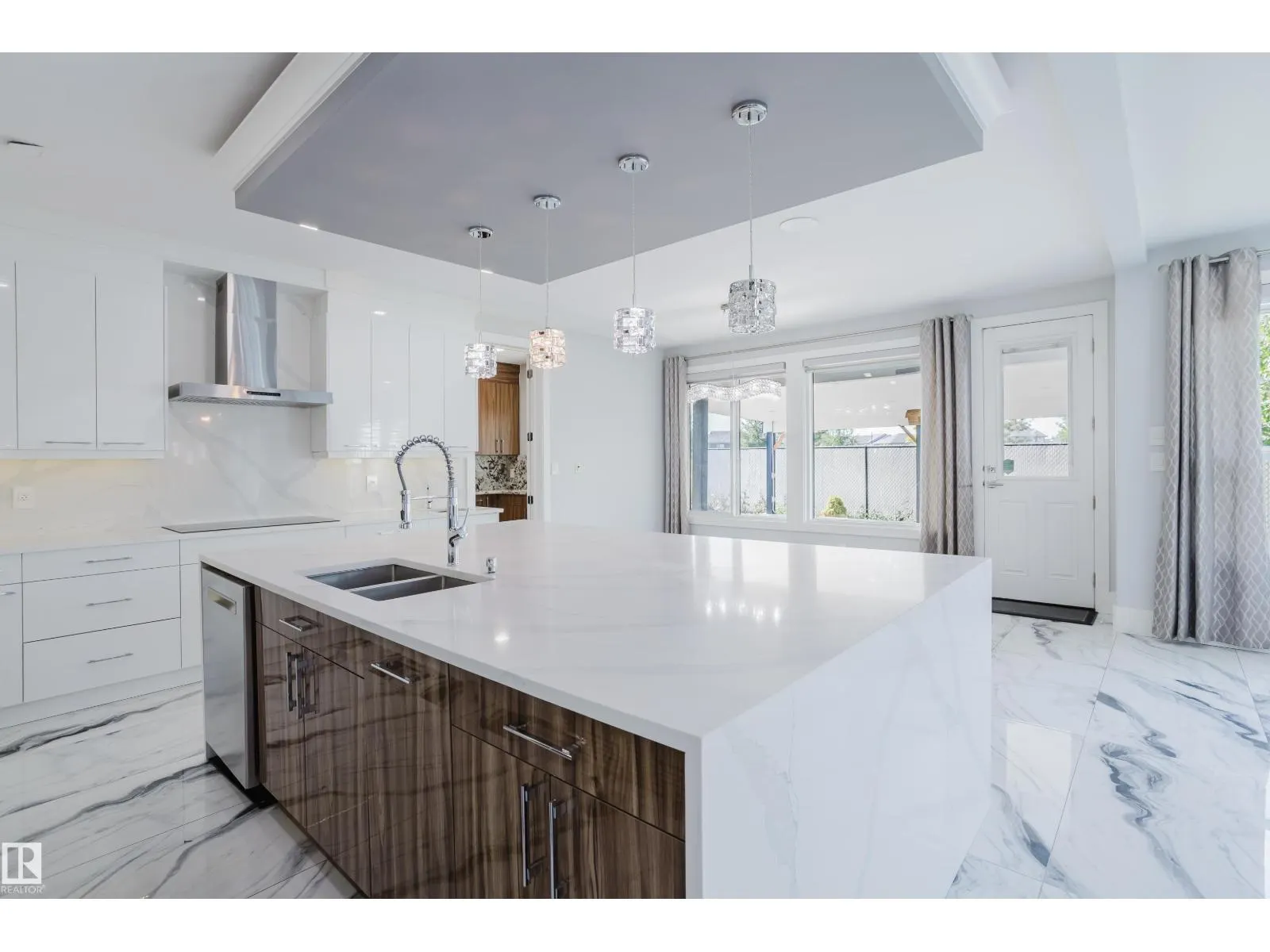 1440 25 ST NW