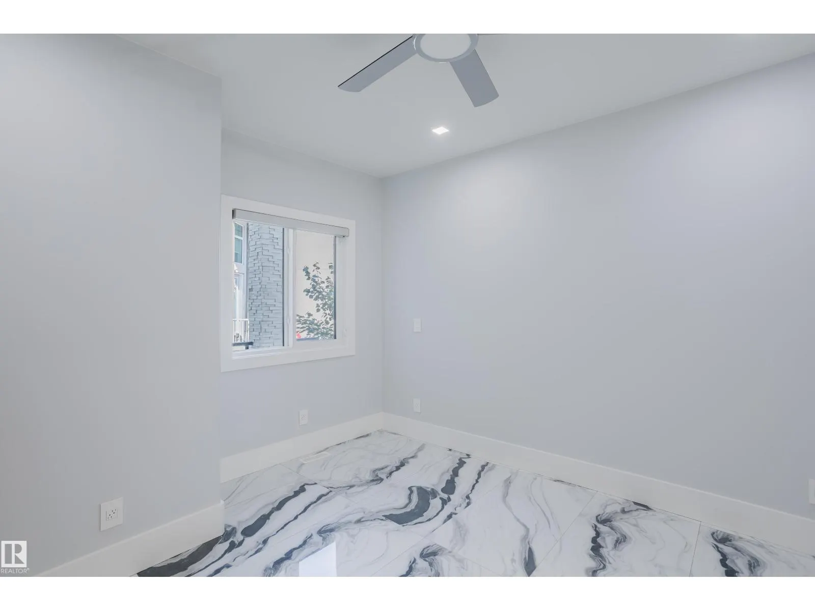 1440 25 ST NW