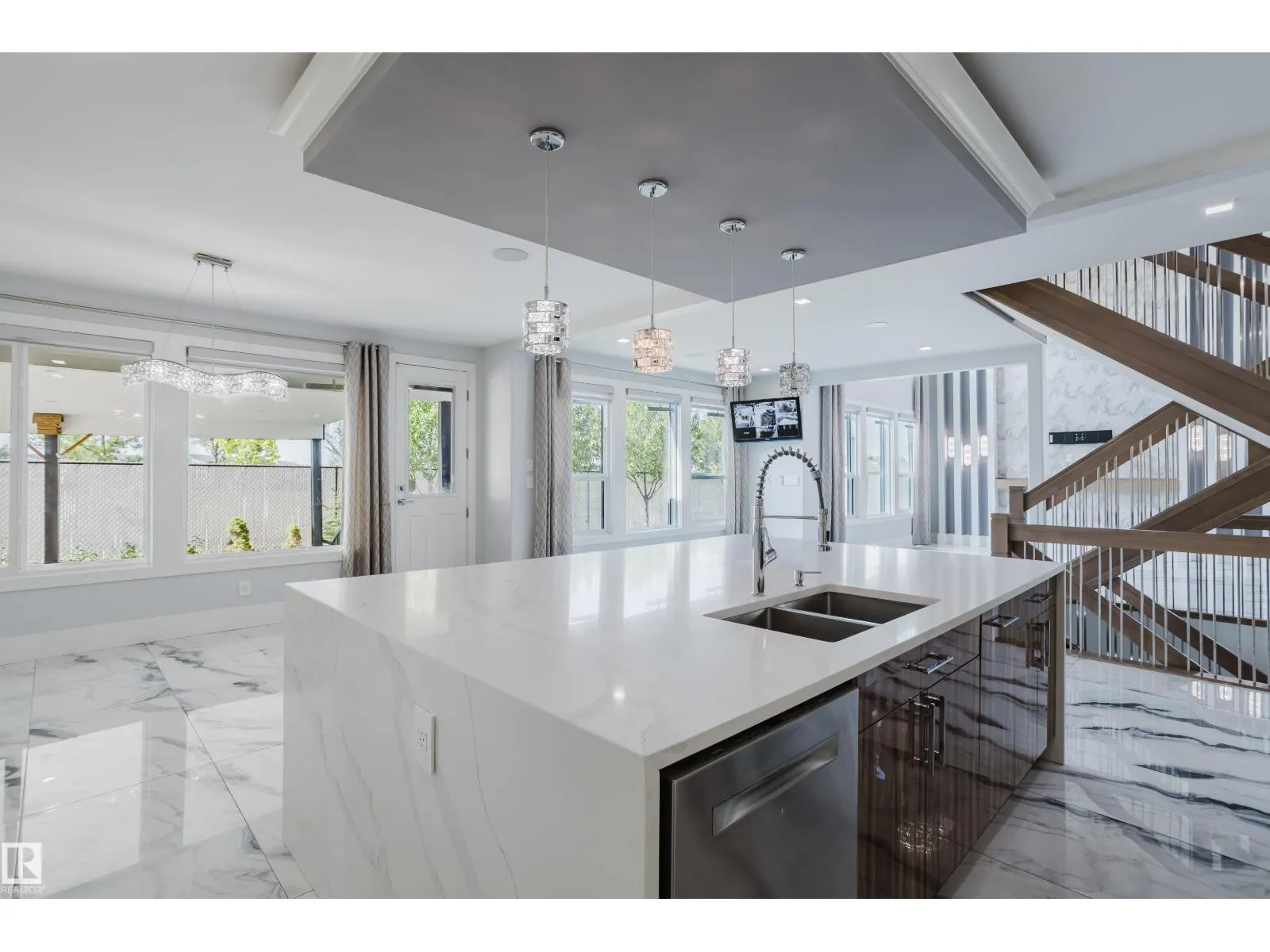 1440 25 ST NW