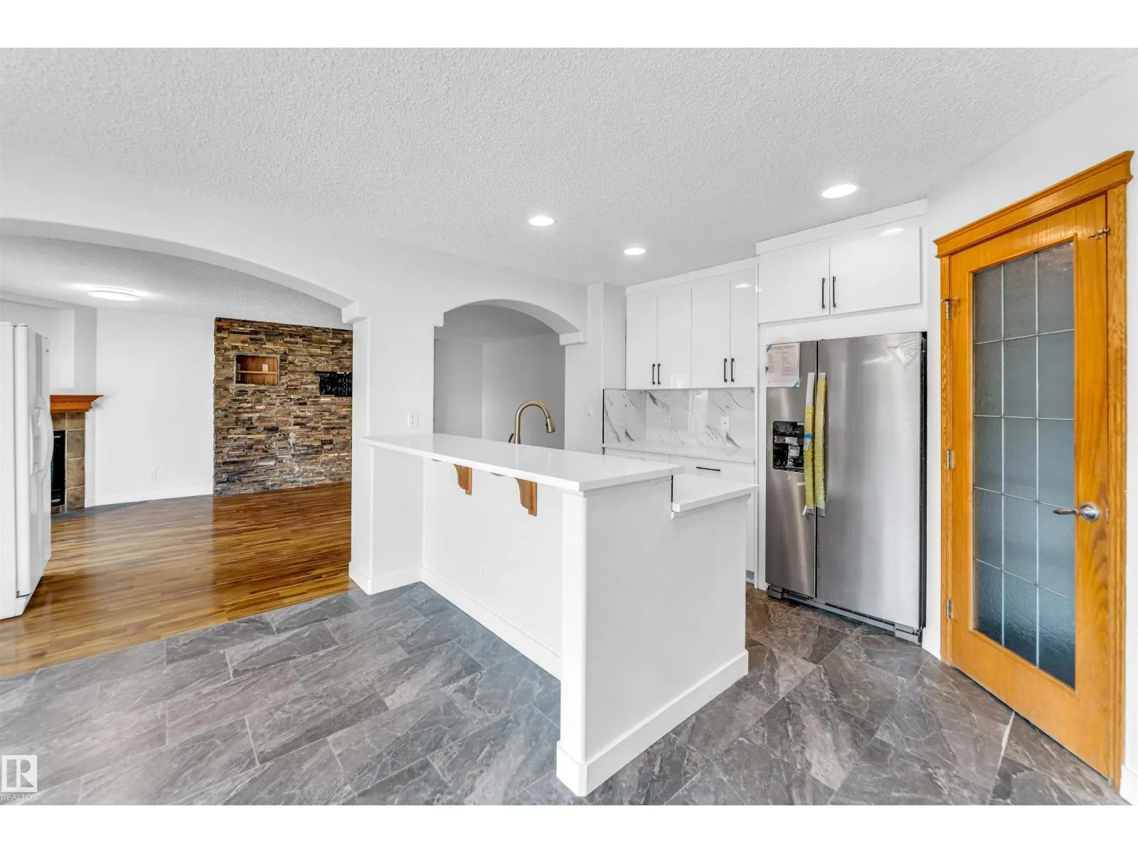 10621 175A AV NW