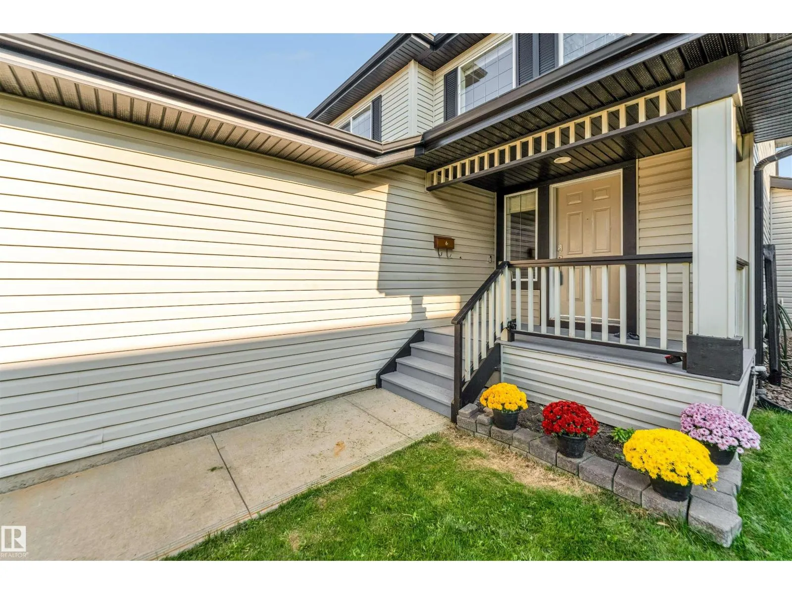 10621 175A AV NW