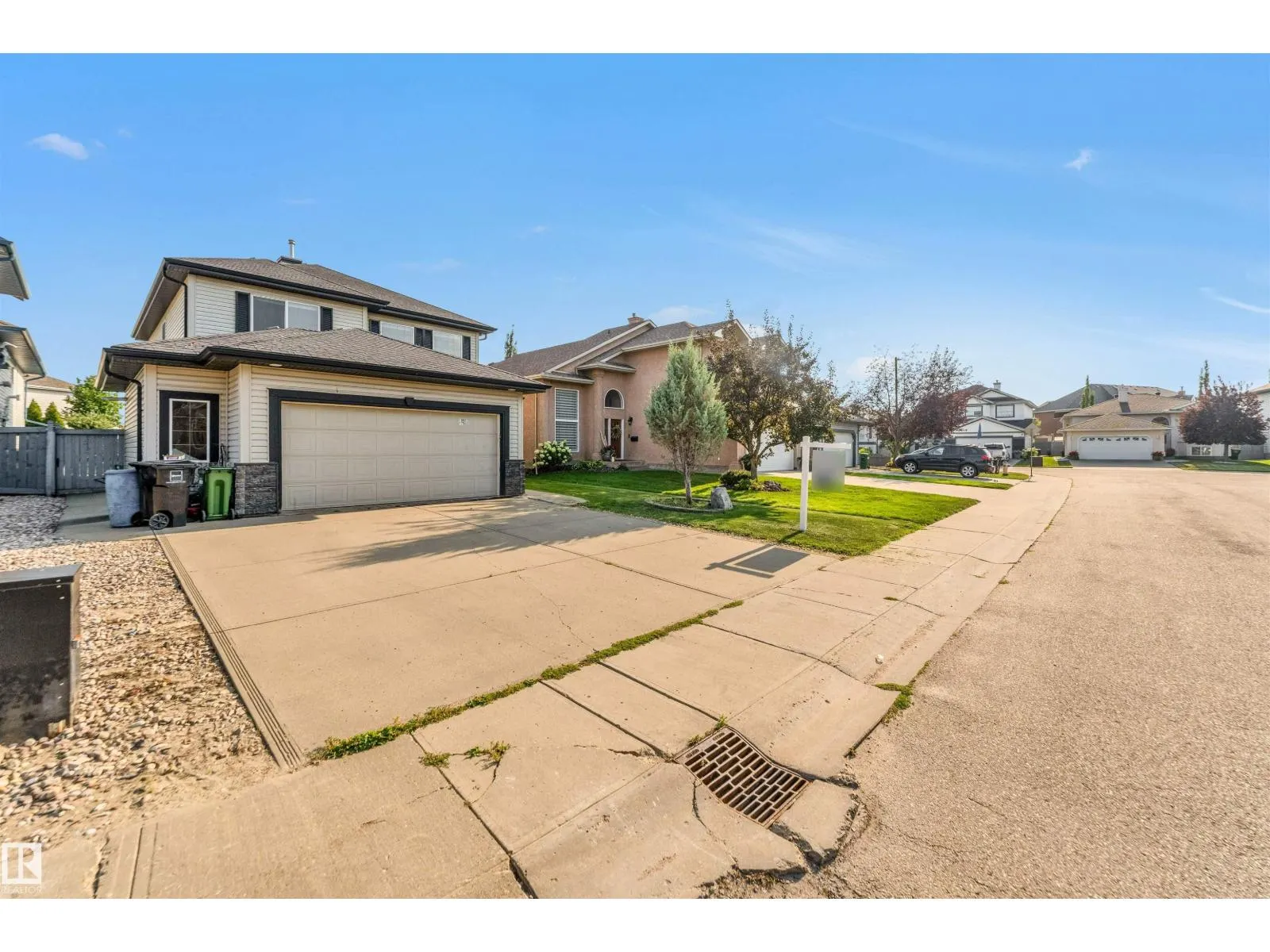 10621 175A AV NW