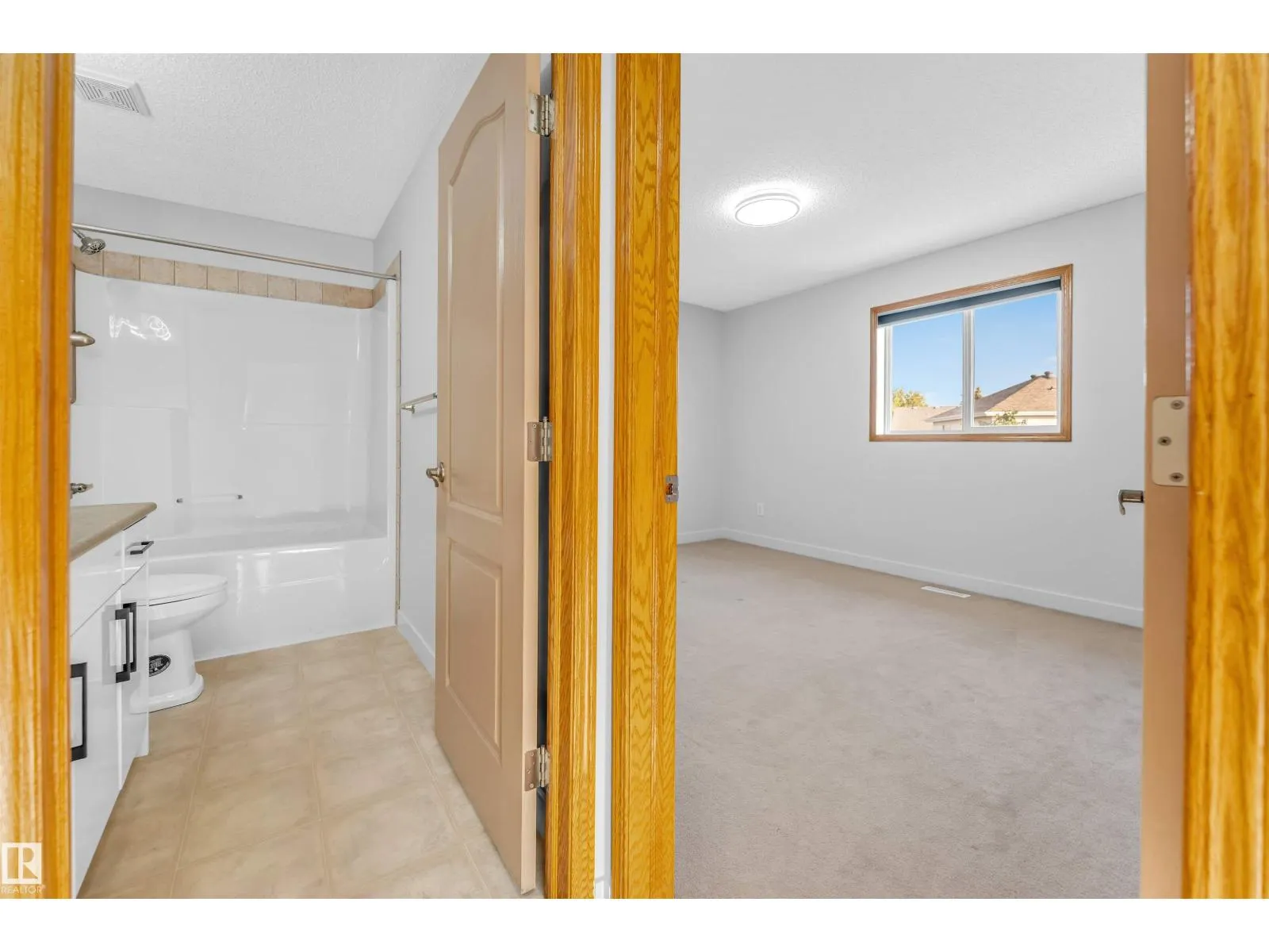 10621 175A AV NW