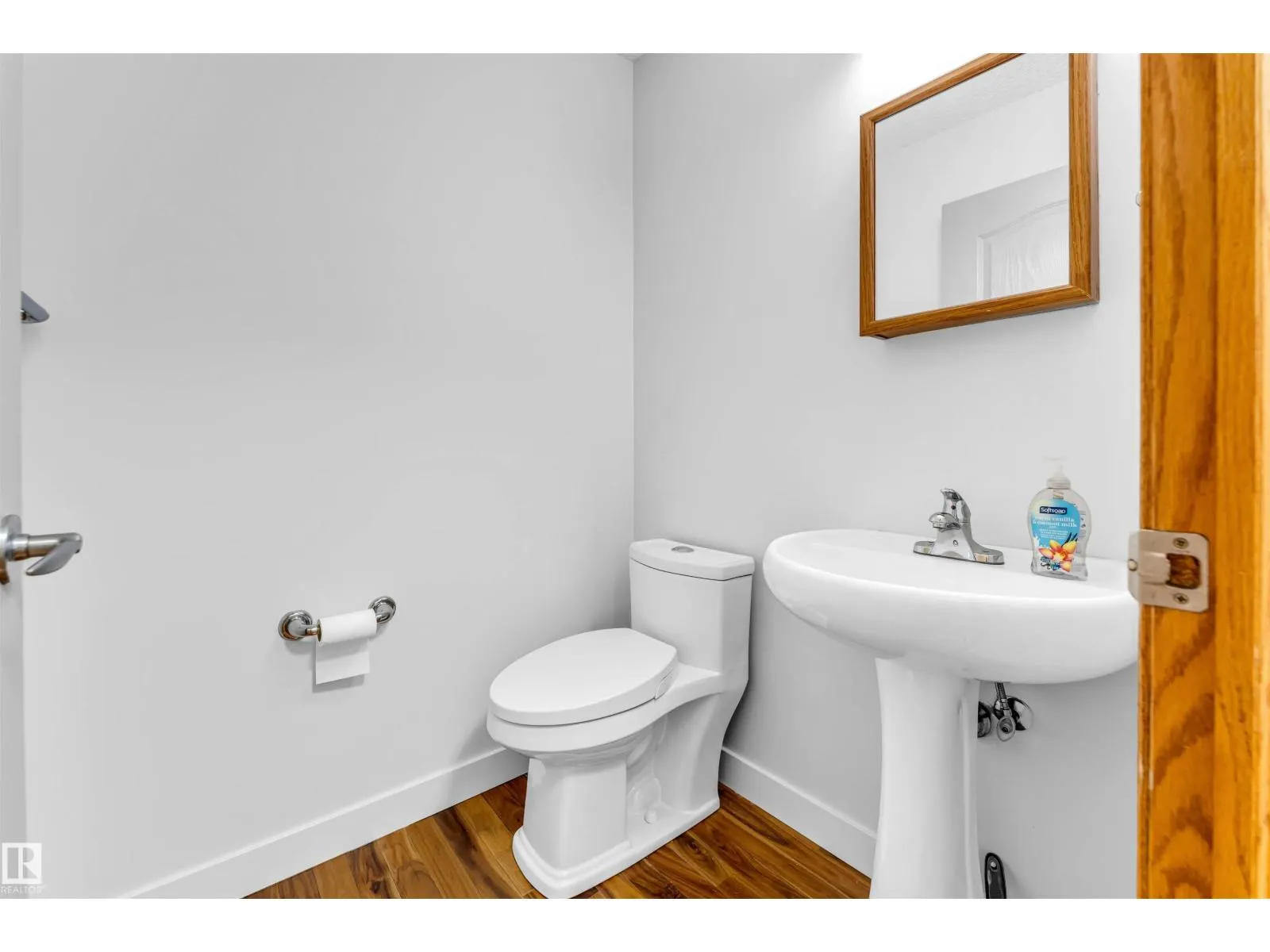 10621 175A AV NW