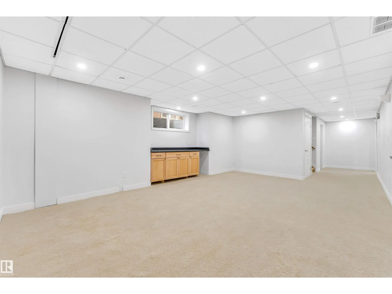 10621 175A AV NW