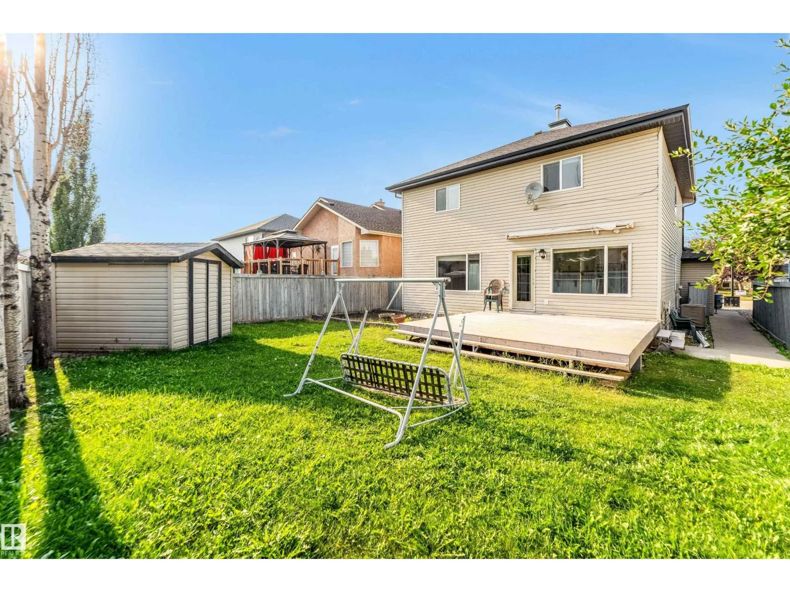 10621 175A AV NW