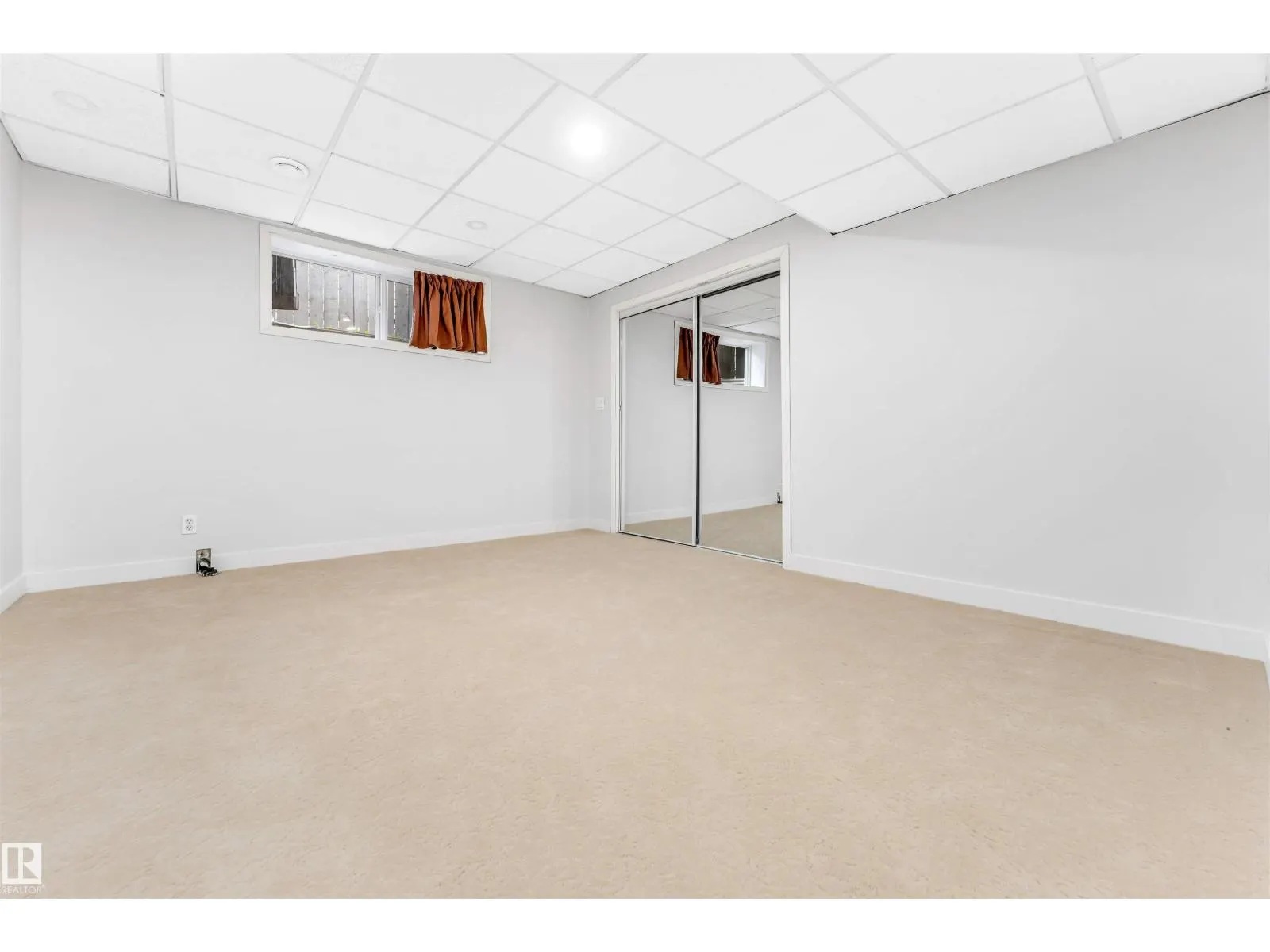 10621 175A AV NW