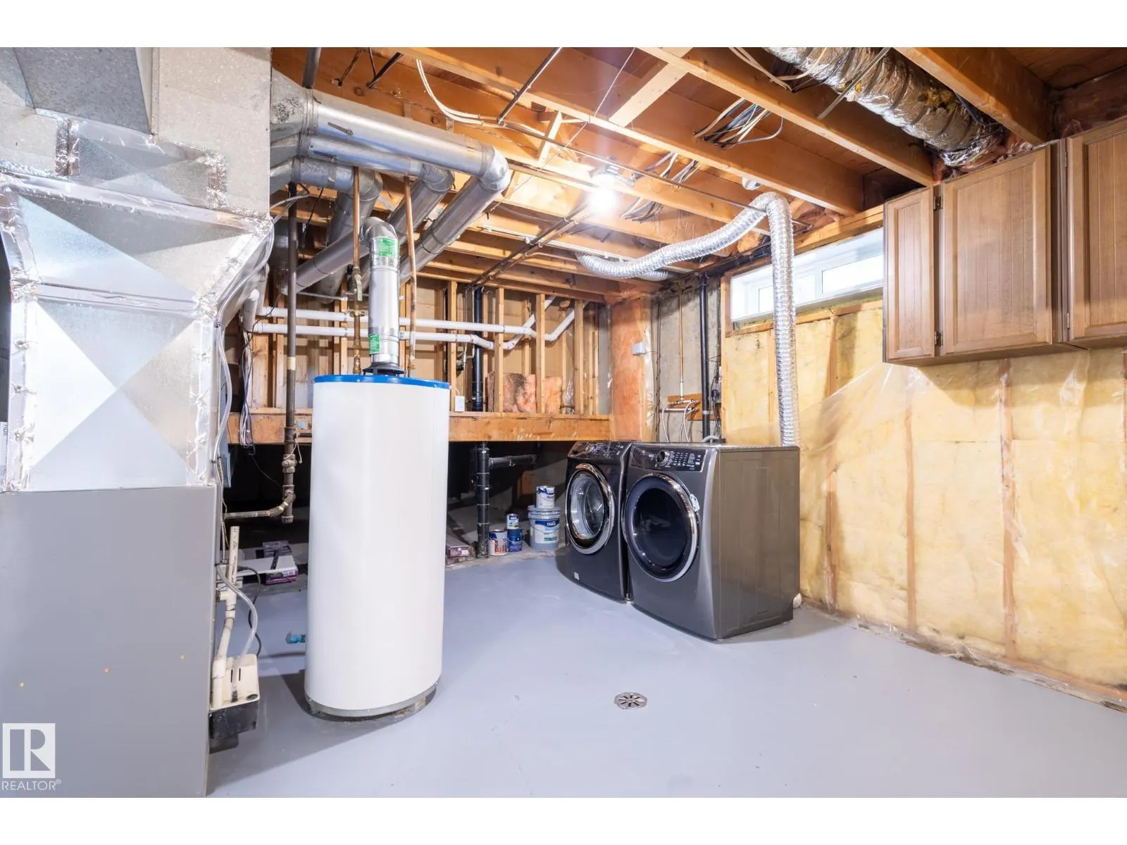 3109 110A ST NW