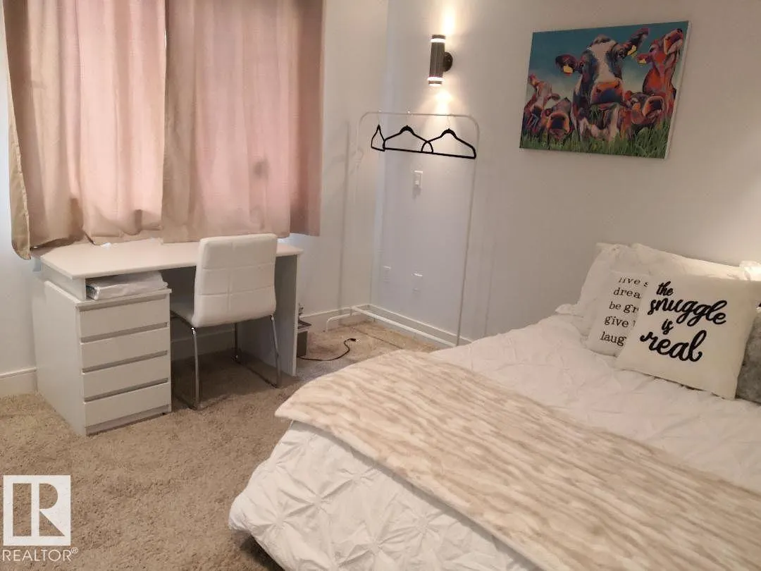 10922 81 AV NW NW