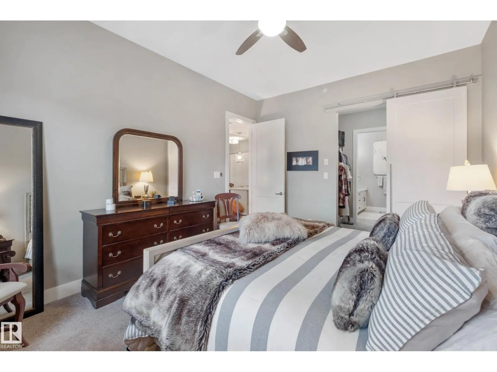 #420 524 GRIESBACH PARADE PR NW