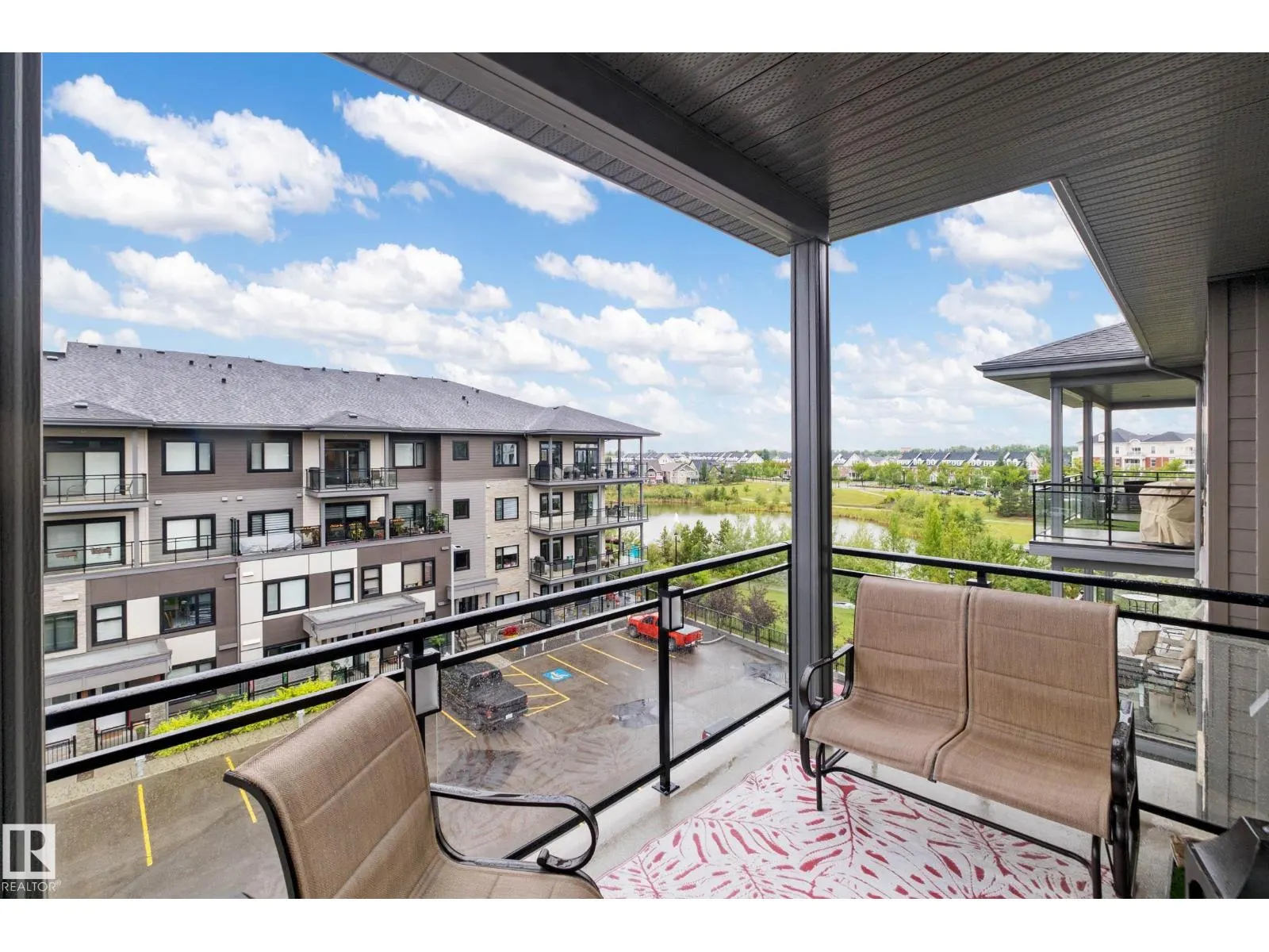 #420 524 GRIESBACH PARADE PR NW