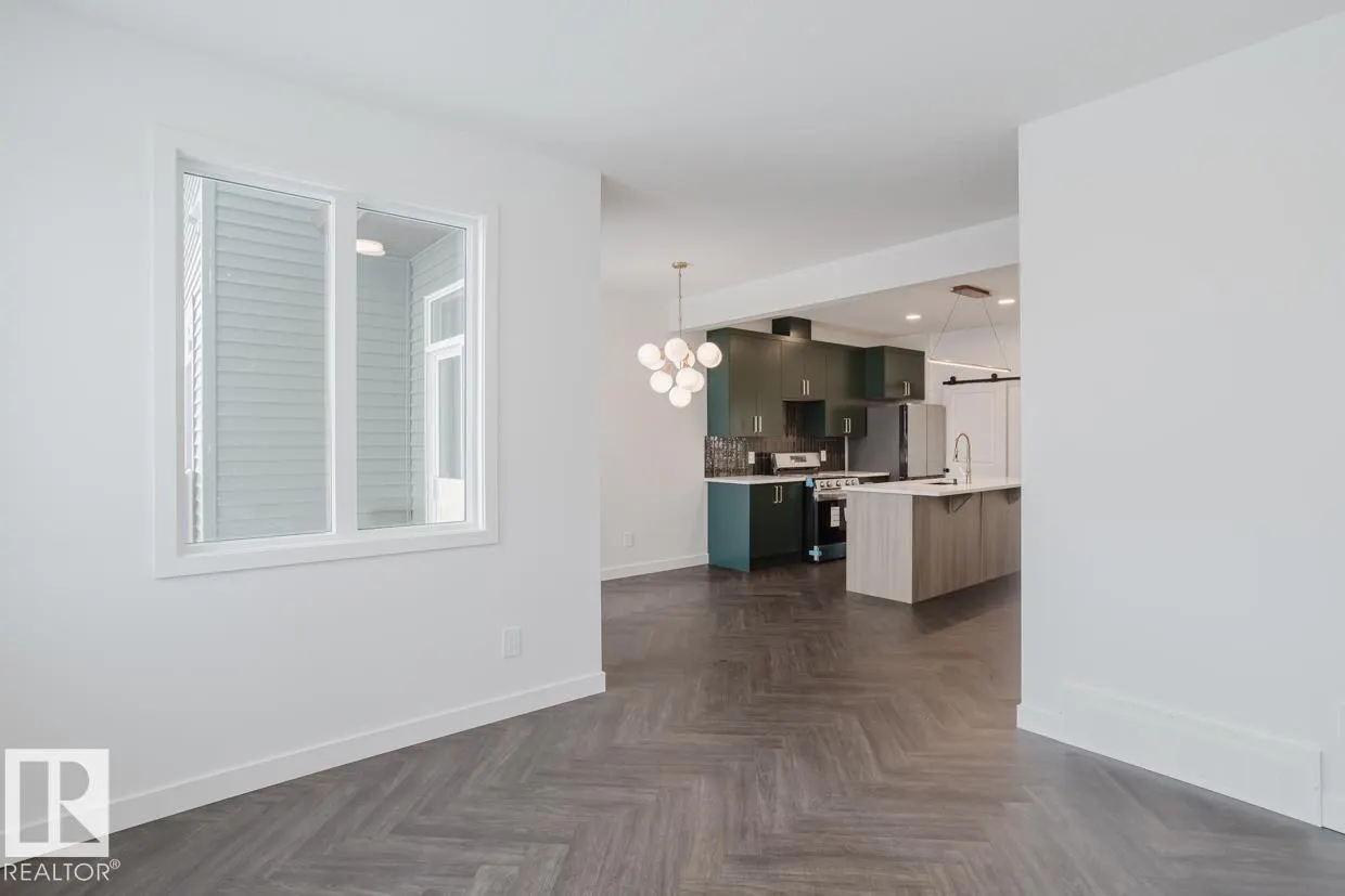 2837 65 ST SW
