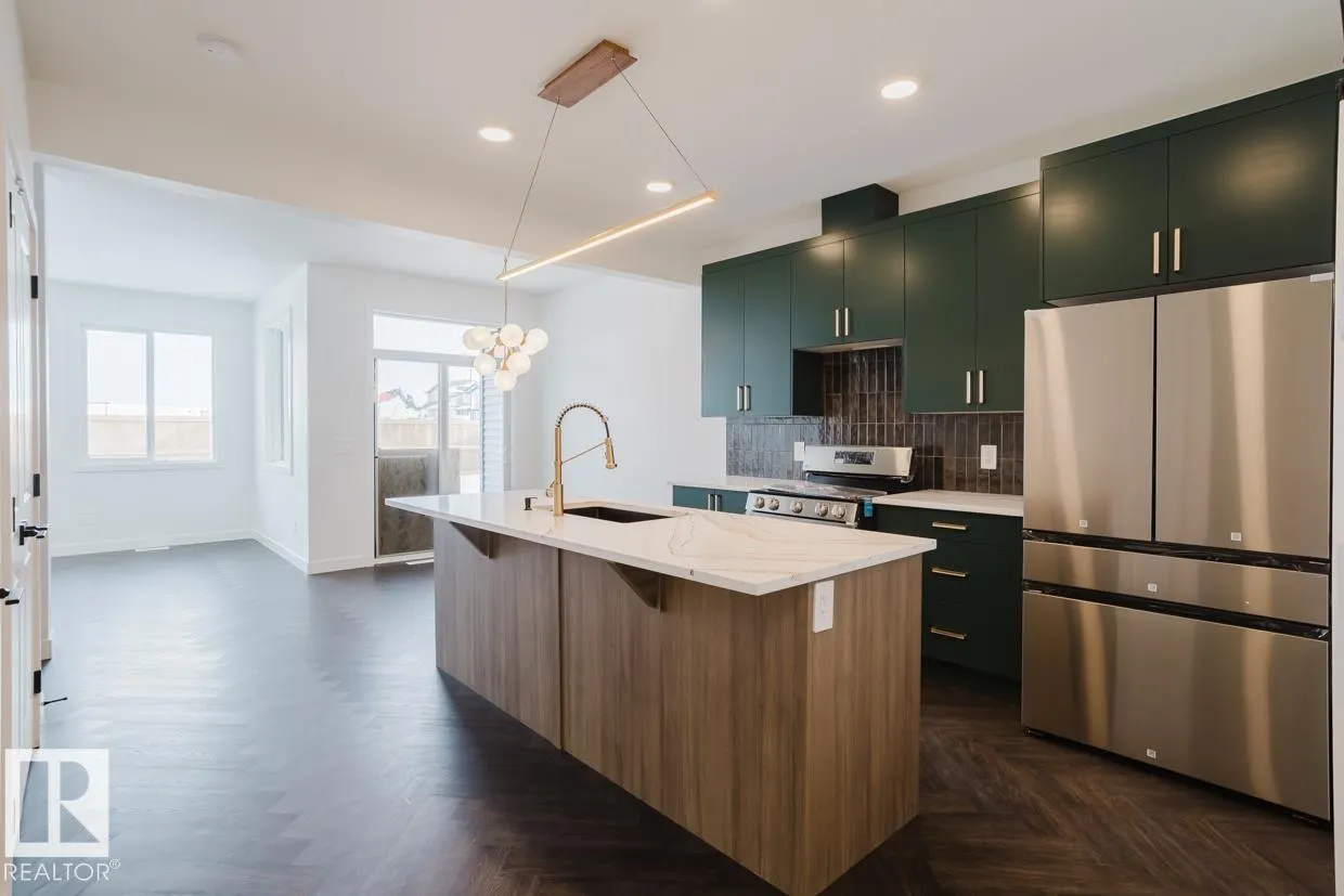 2837 65 ST SW