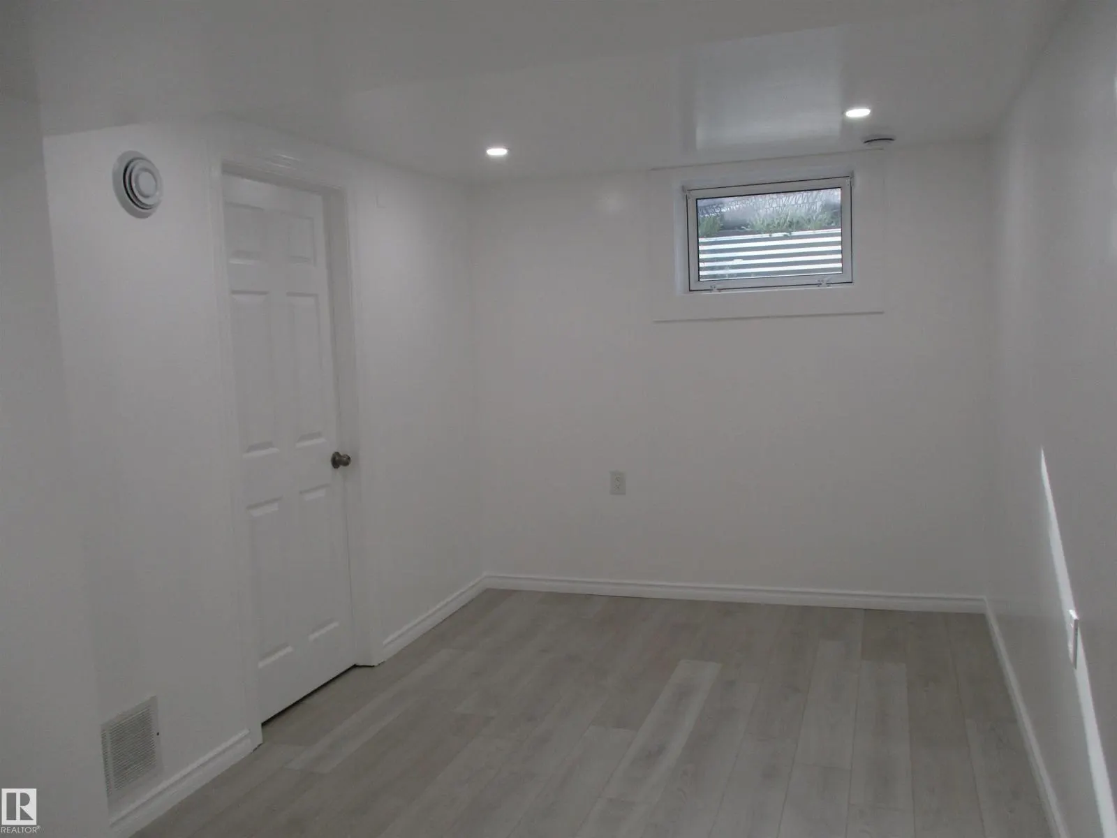 16520 115 ST NW