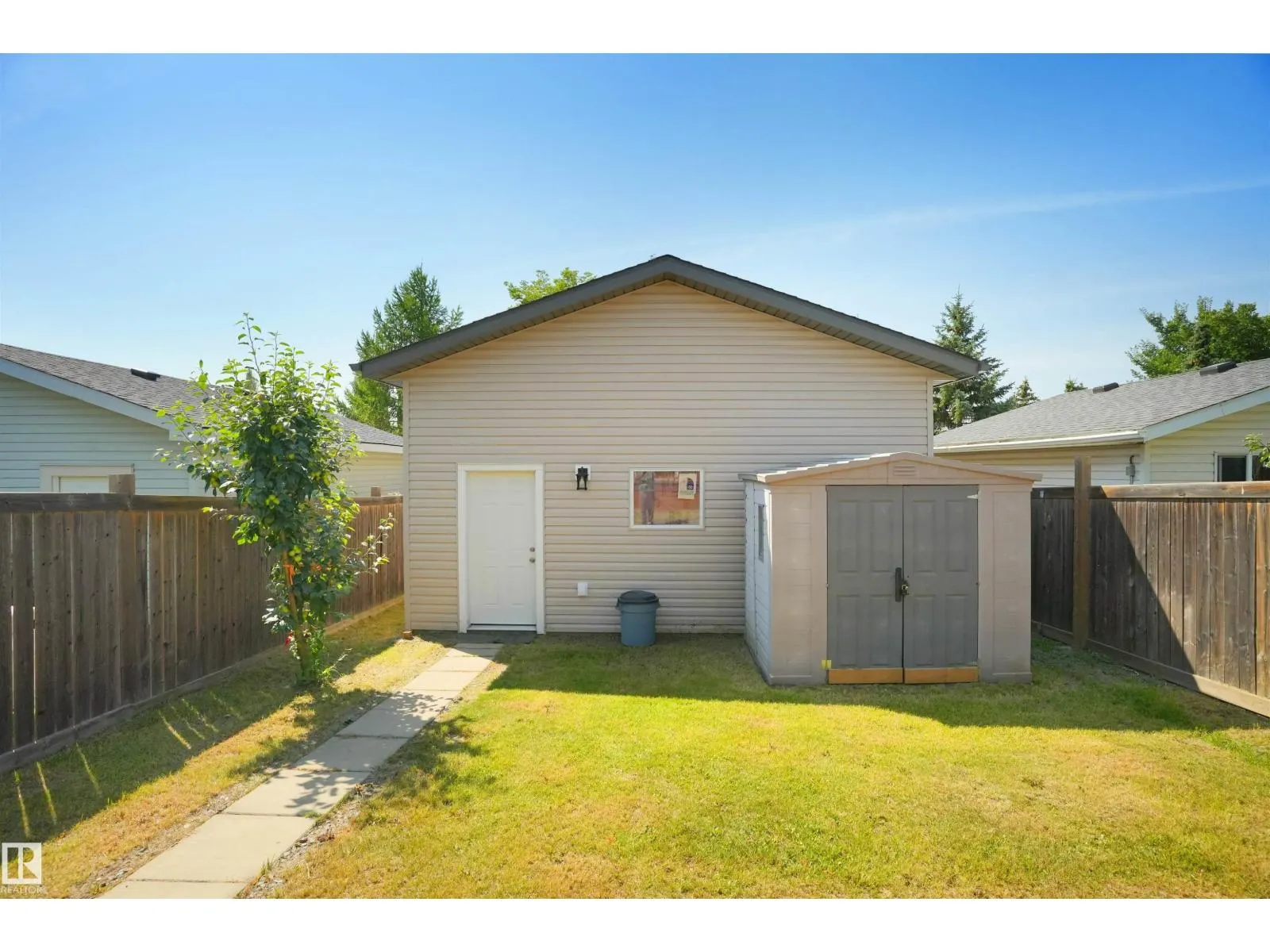 21353 87A AV NW