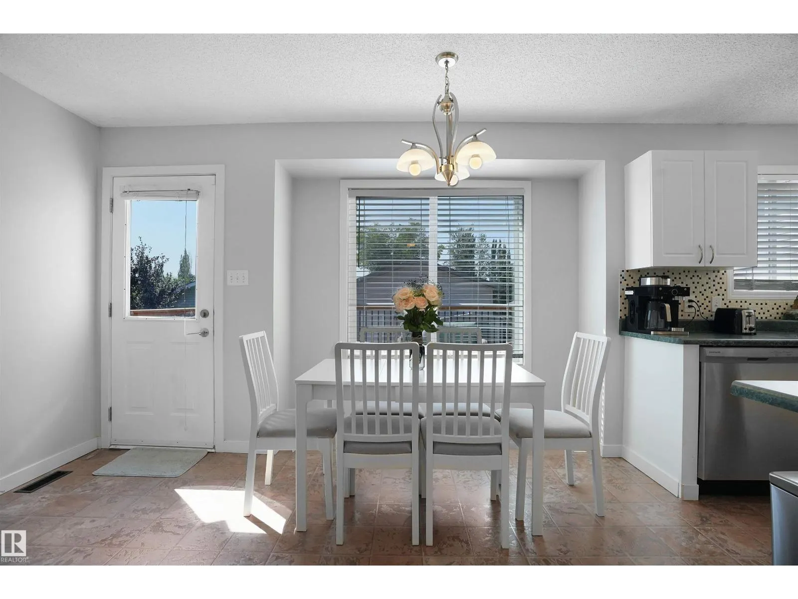 21353 87A AV NW