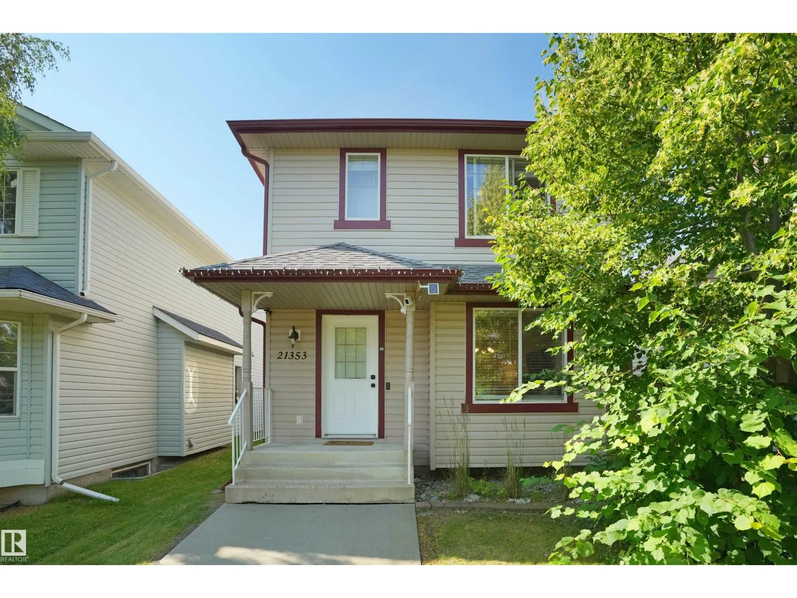21353 87A AV NW