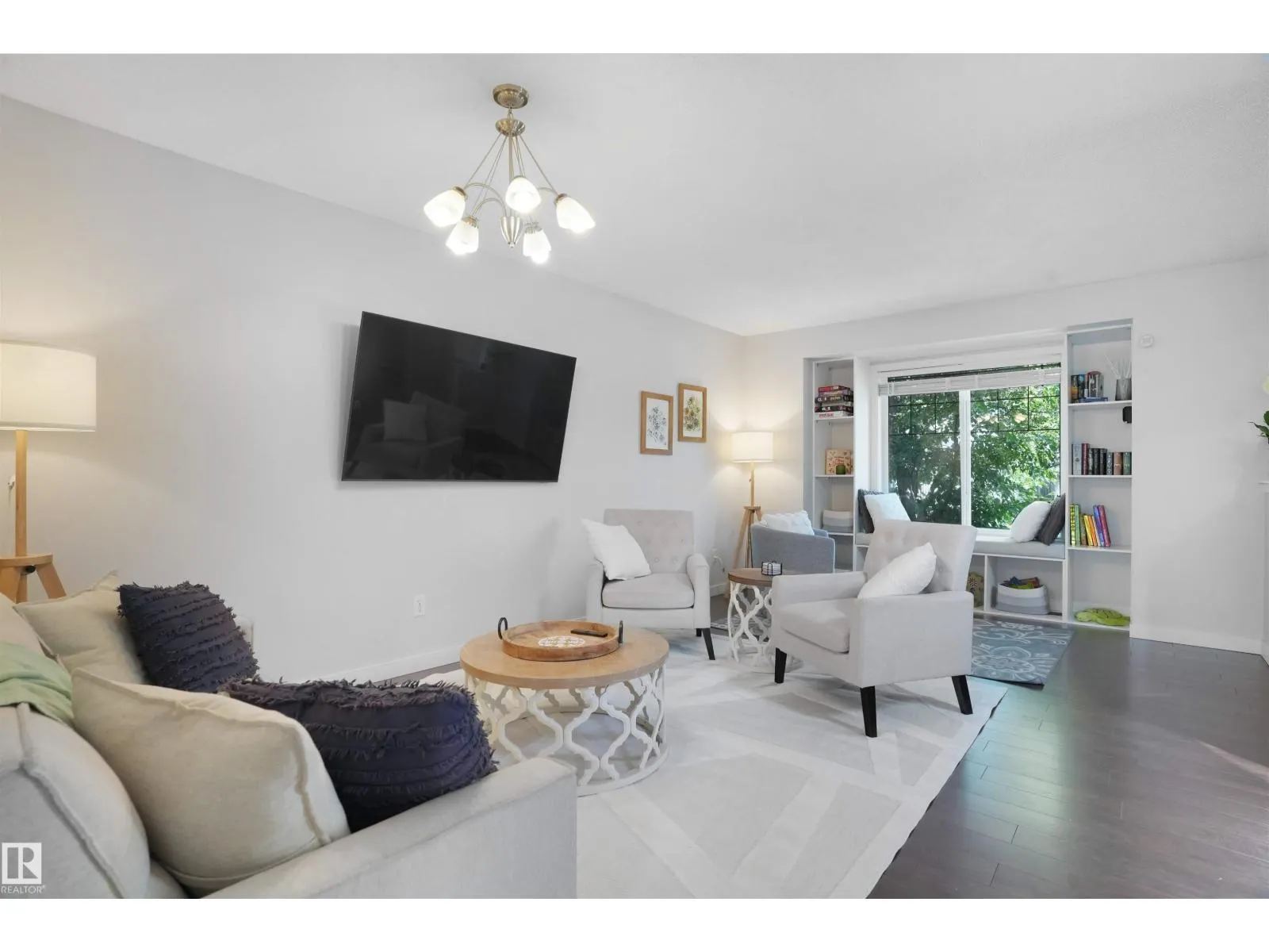 21353 87A AV NW