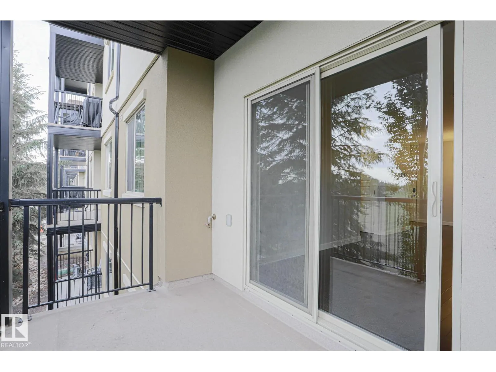 #205 10530 56 AV NW