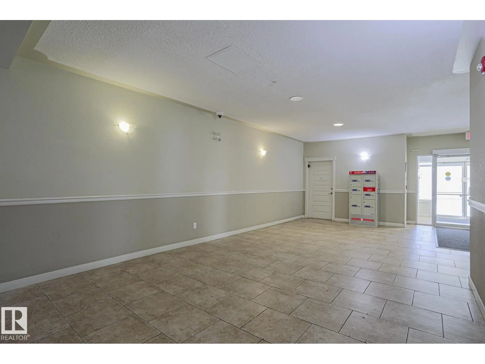#205 10530 56 AV NW