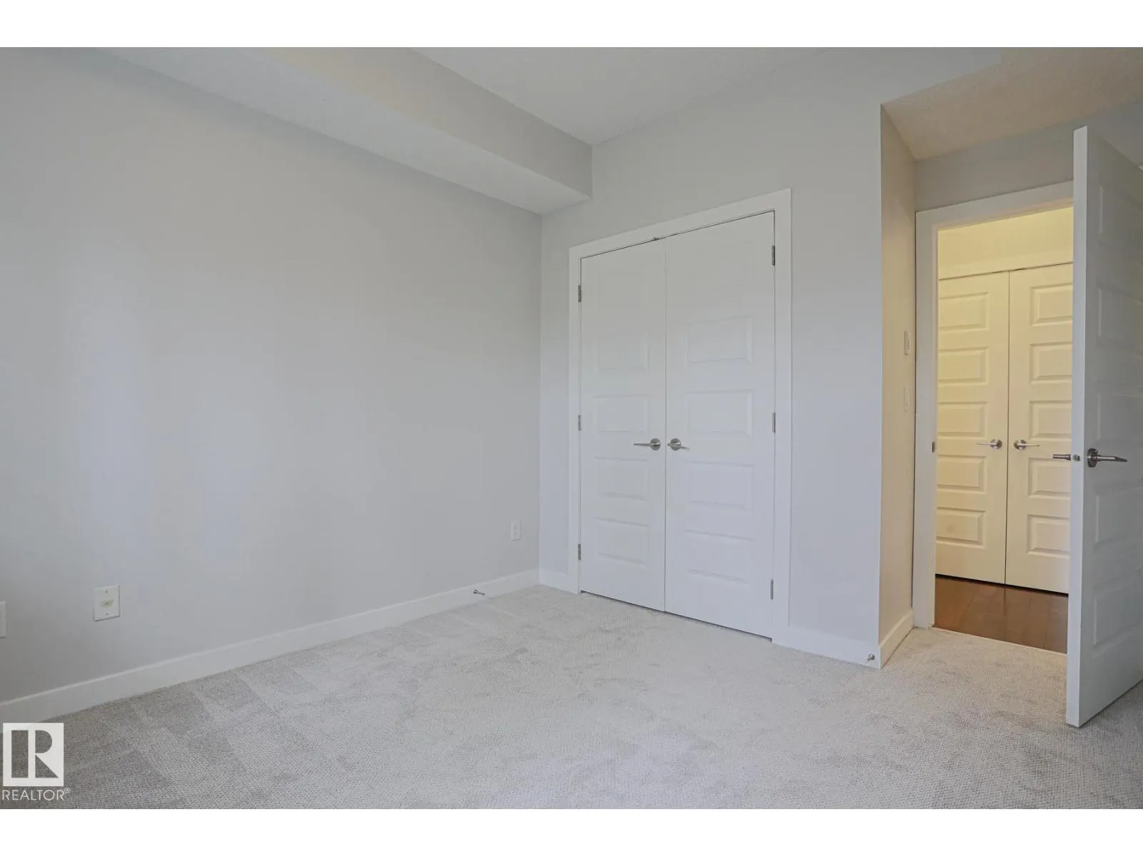 #205 10530 56 AV NW