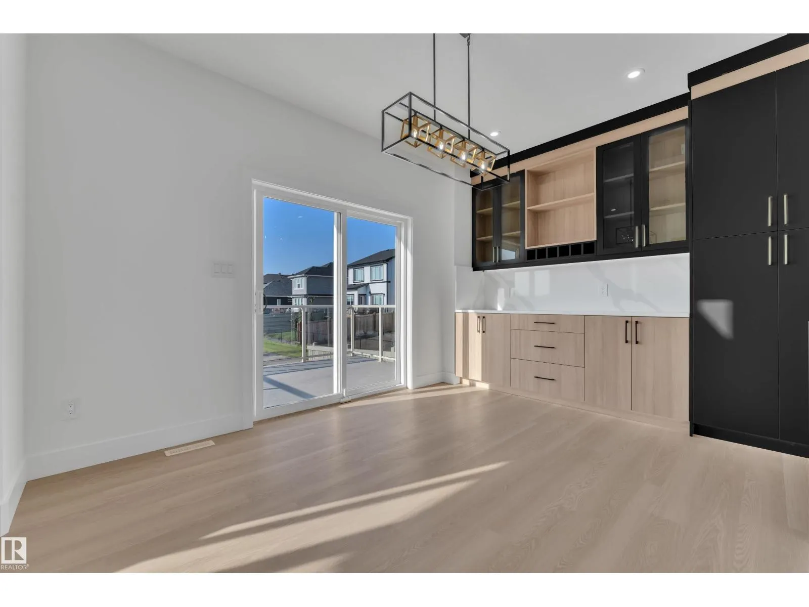176 Caledon Crescent