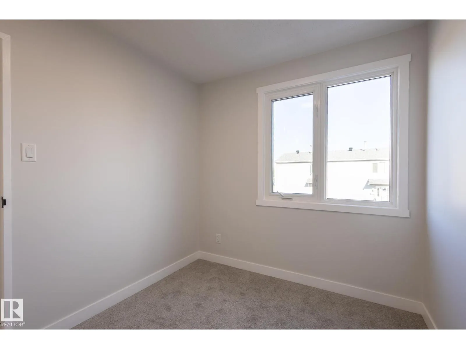 62 AMBERLY CO NW