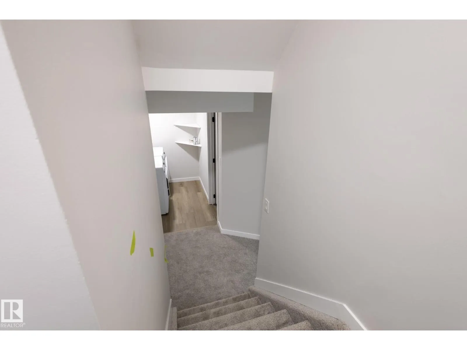 62 AMBERLY CO NW