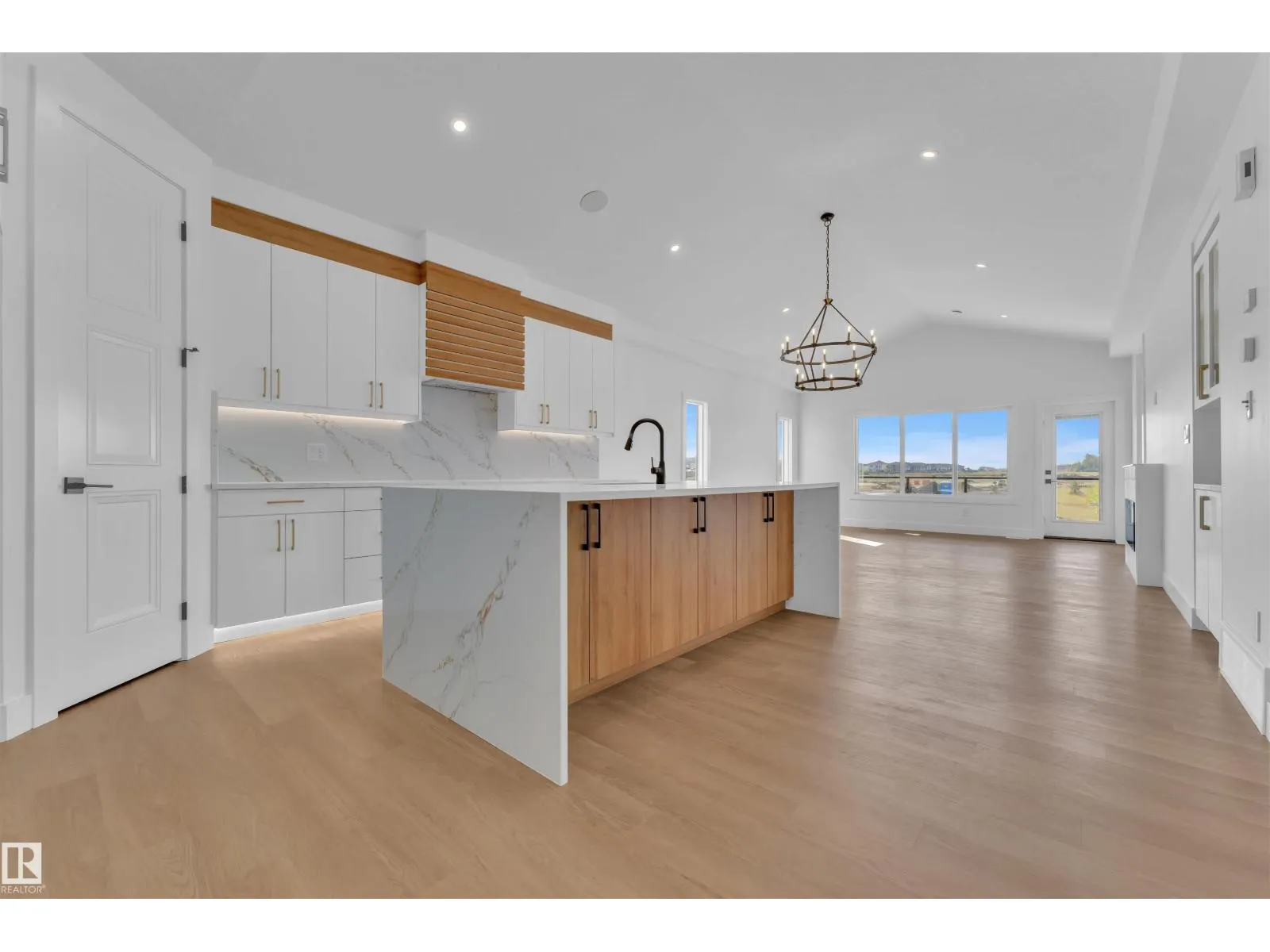 164 Caledon Crescent
