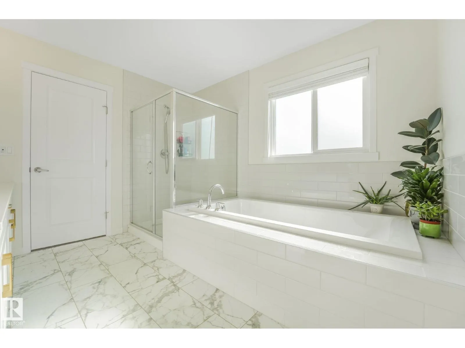 23 NETTLE CR