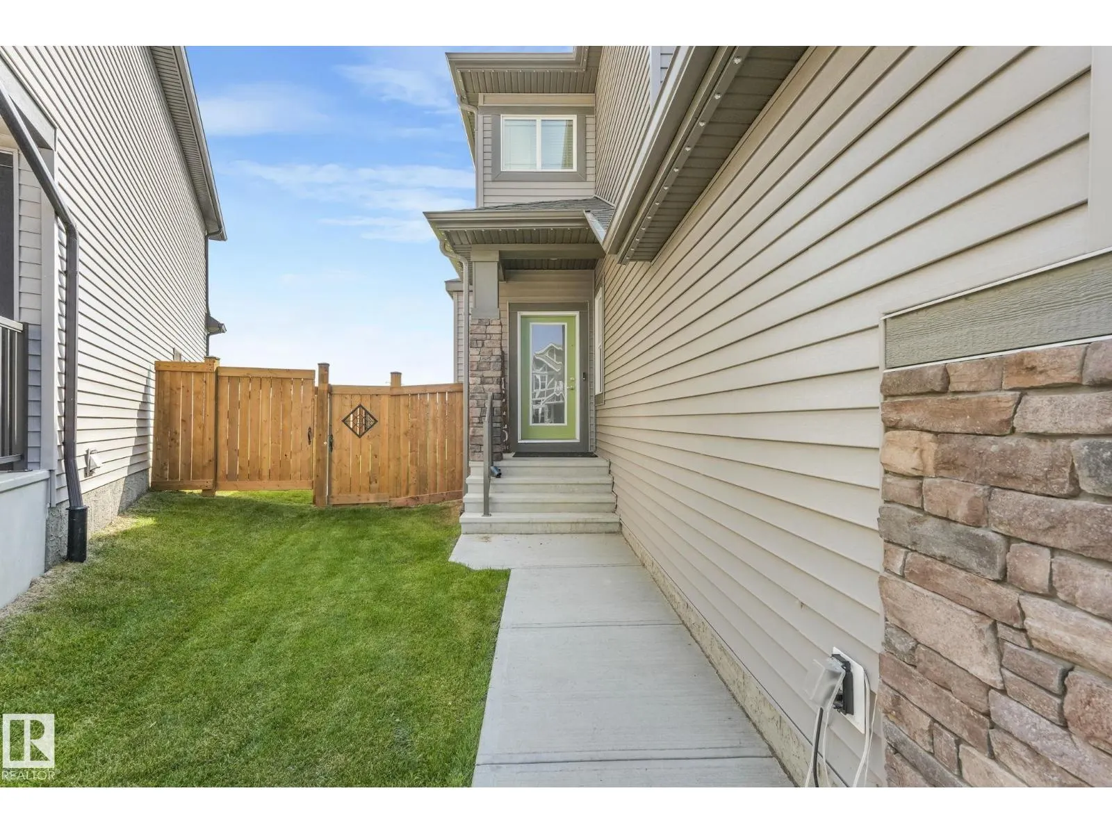 23 NETTLE CR
