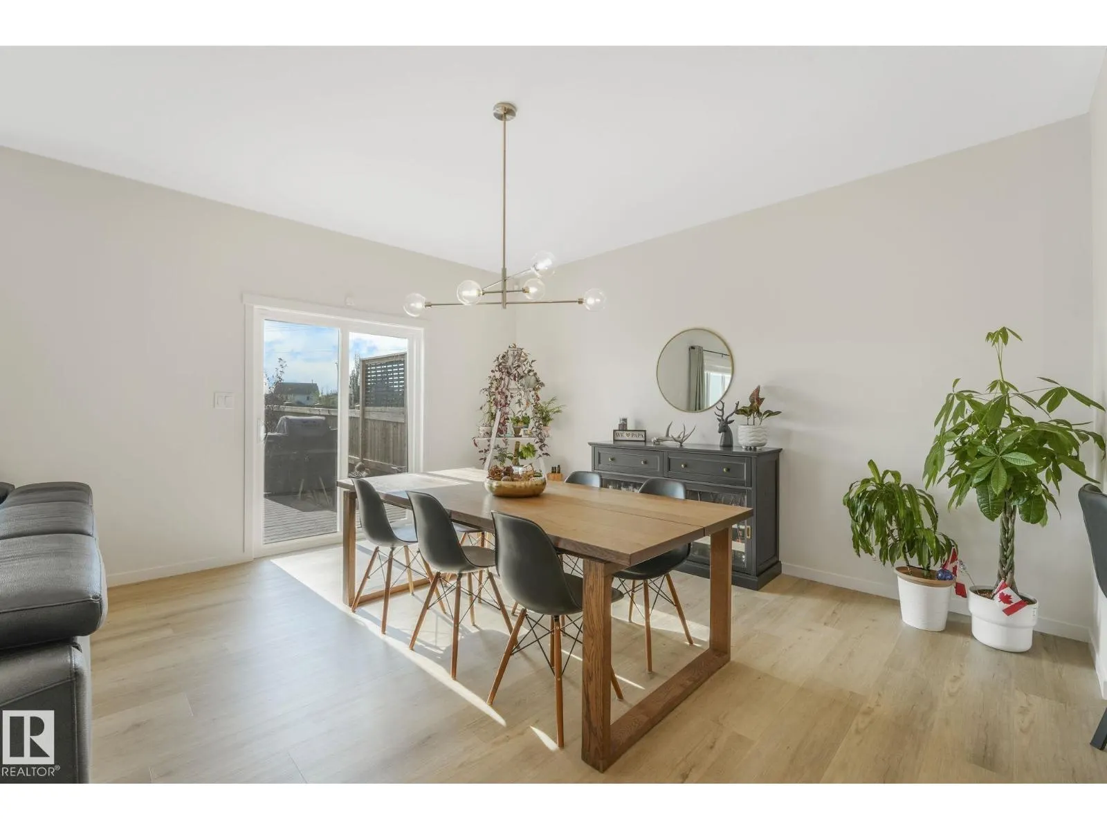 23 NETTLE CR