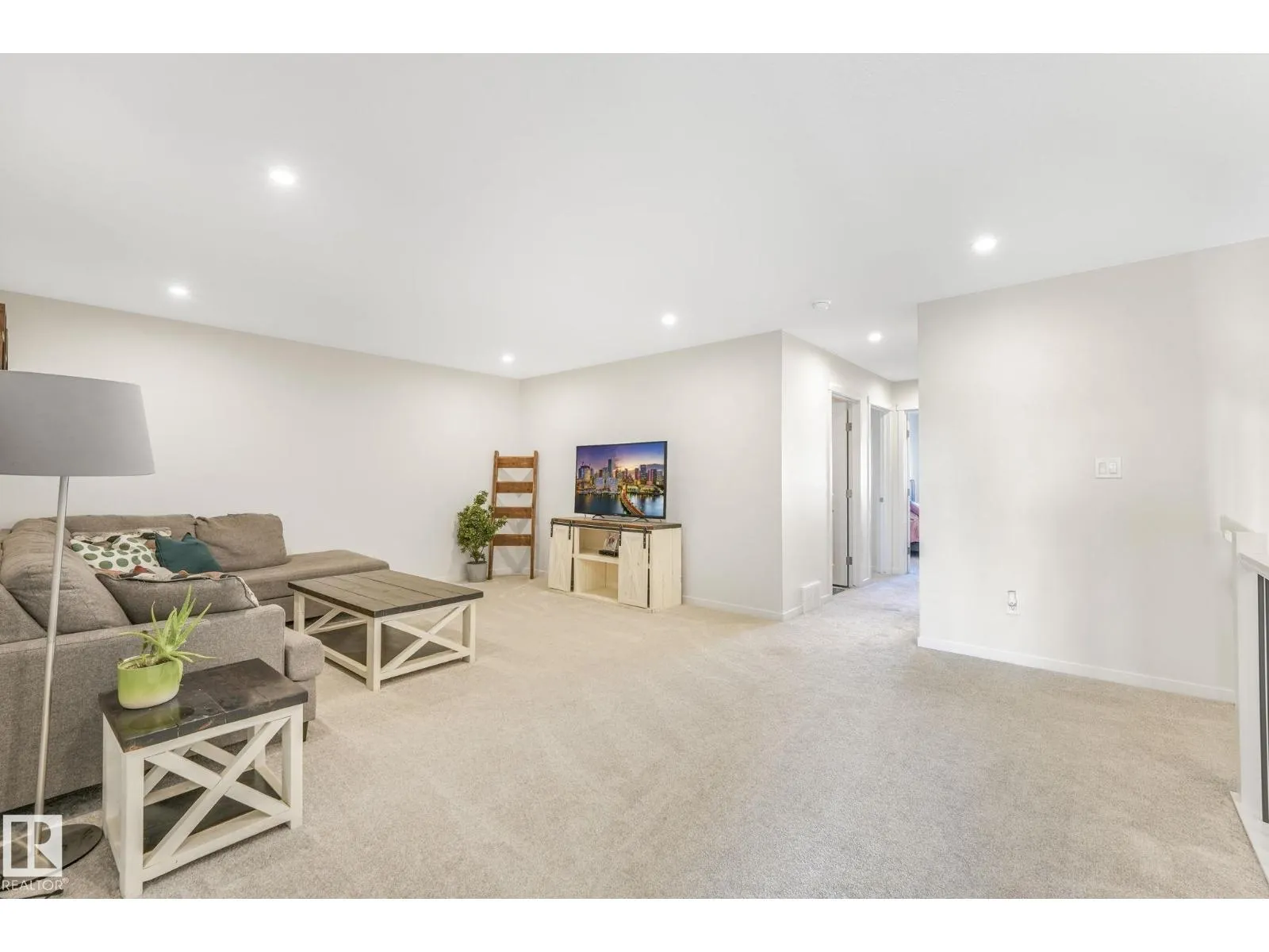 23 NETTLE CR