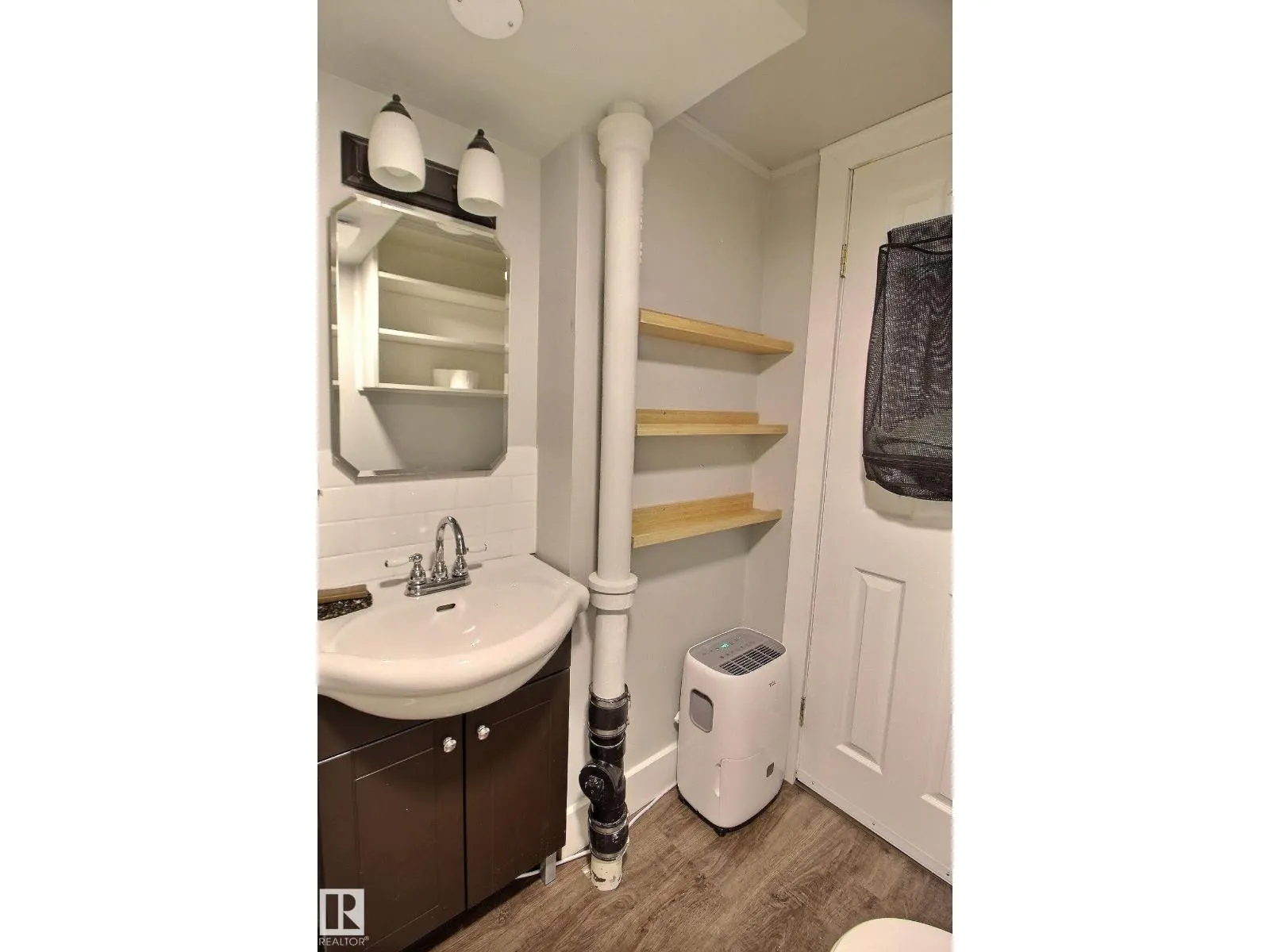 13208 SHERBROOKE AV NW