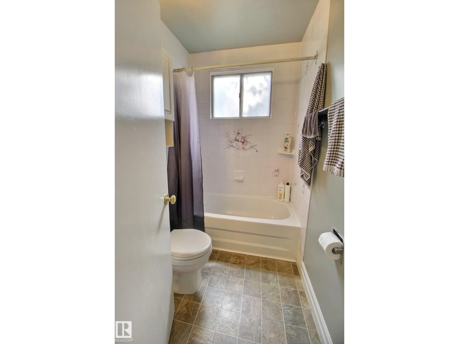 13208 SHERBROOKE AV NW