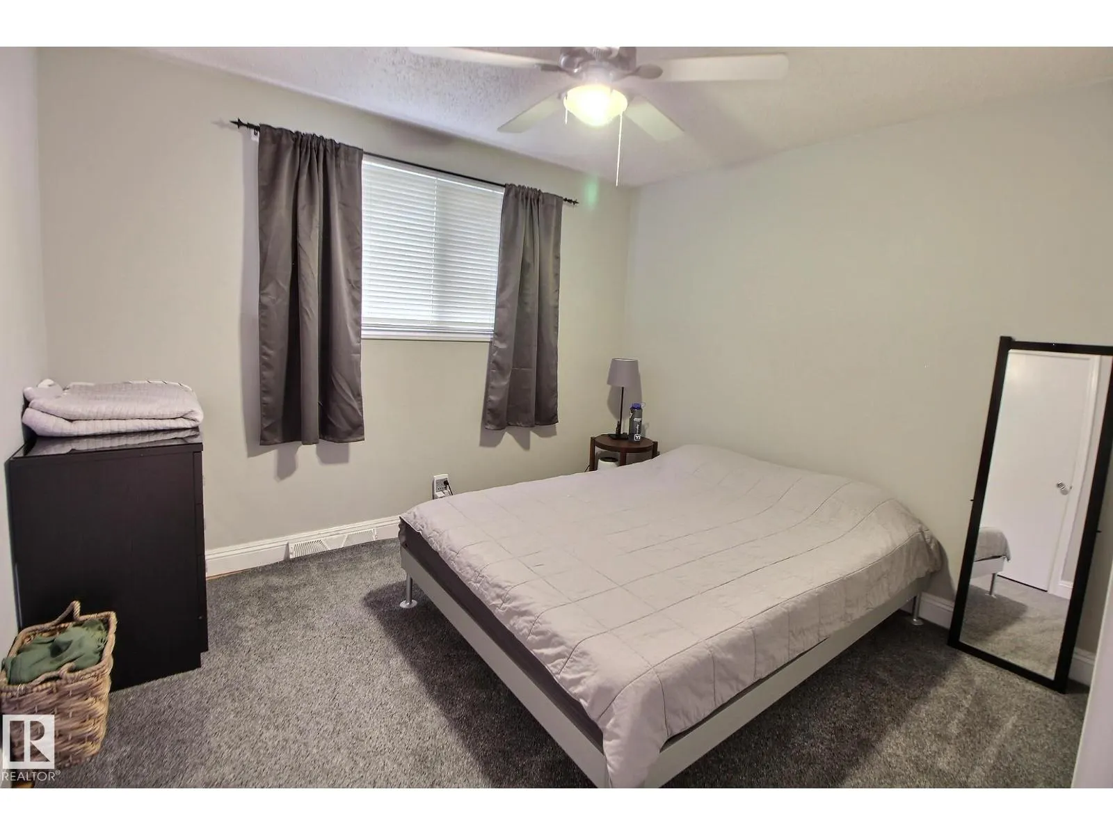 13208 SHERBROOKE AV NW