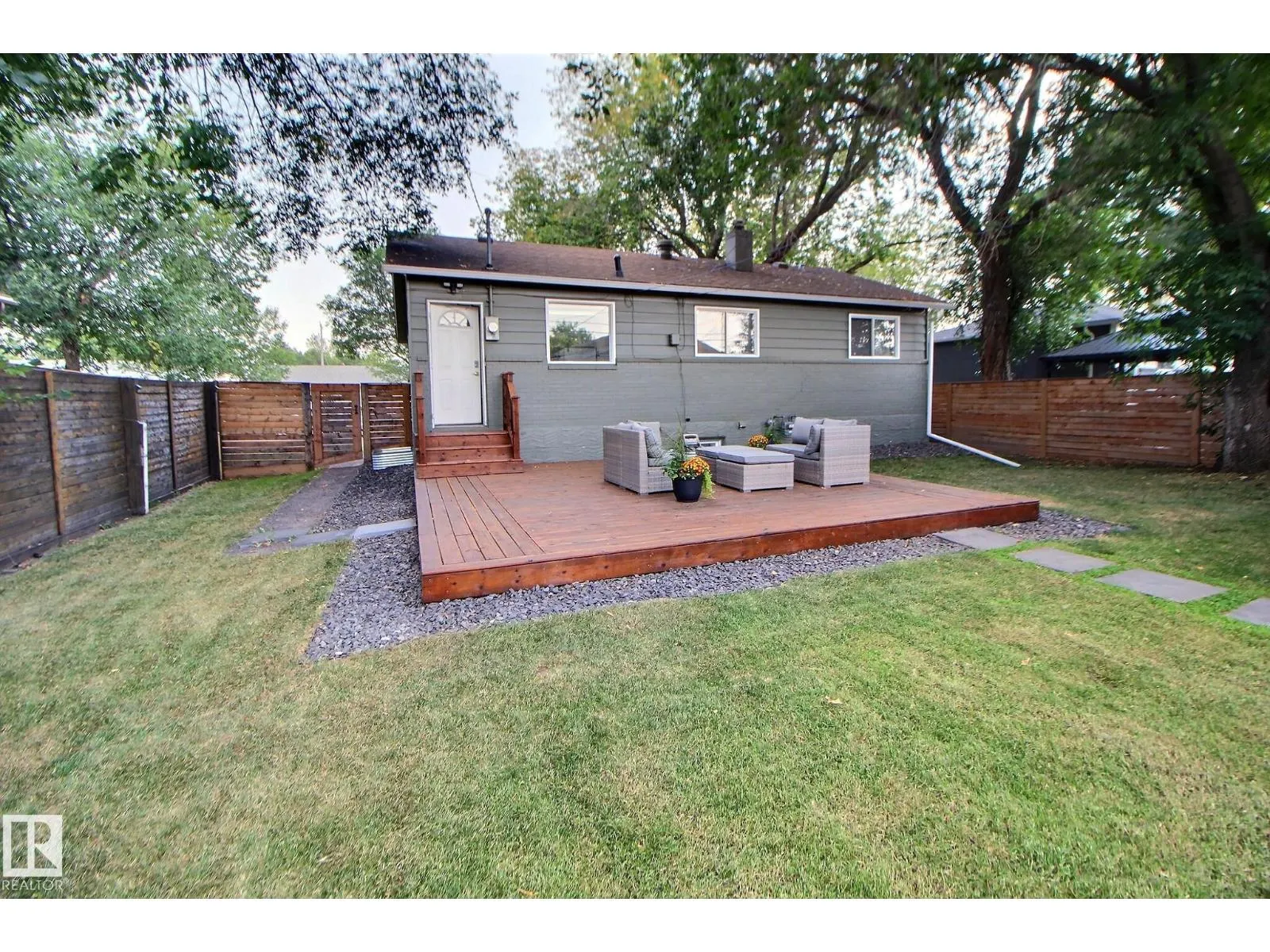 13208 SHERBROOKE AV NW