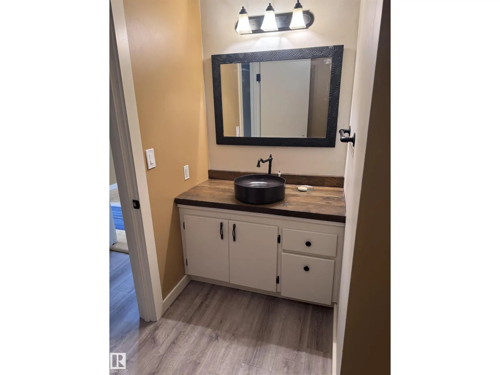 1017 Twp Rd 602