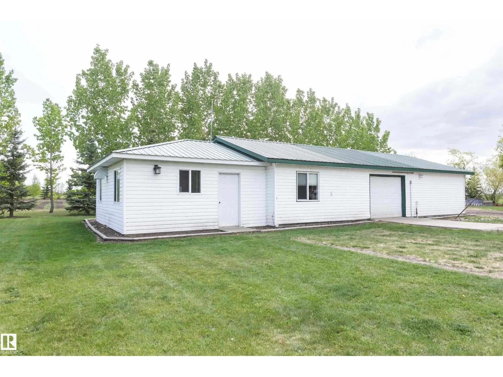 1017 Twp Rd 602