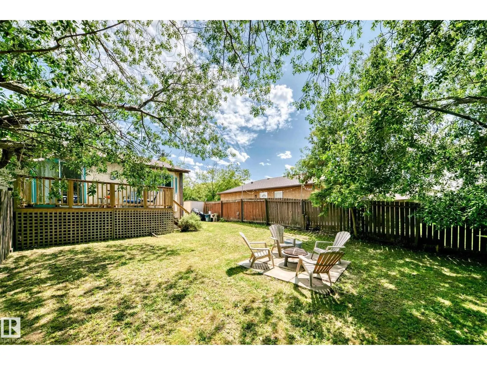 4 FRANKLIN PL