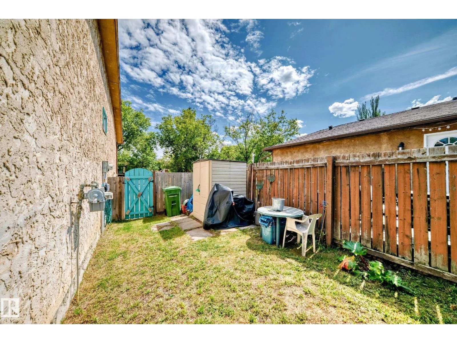 4 FRANKLIN PL