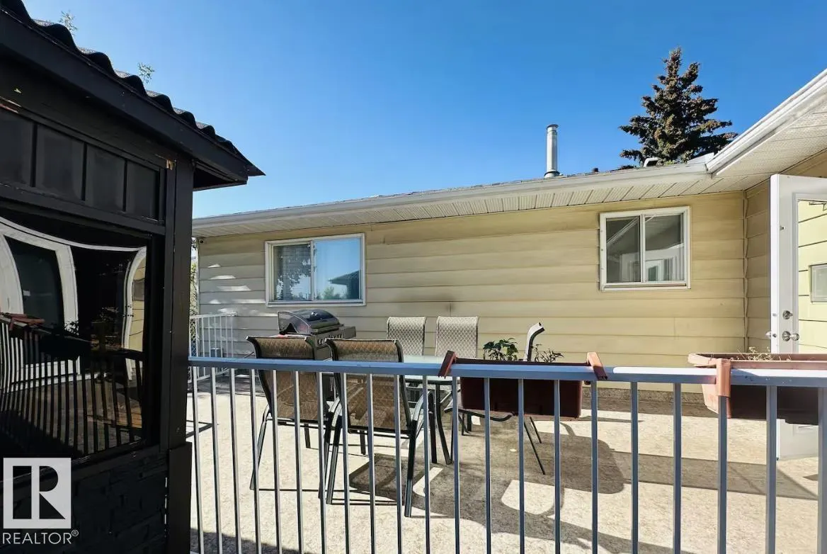 2907 67 ST NW