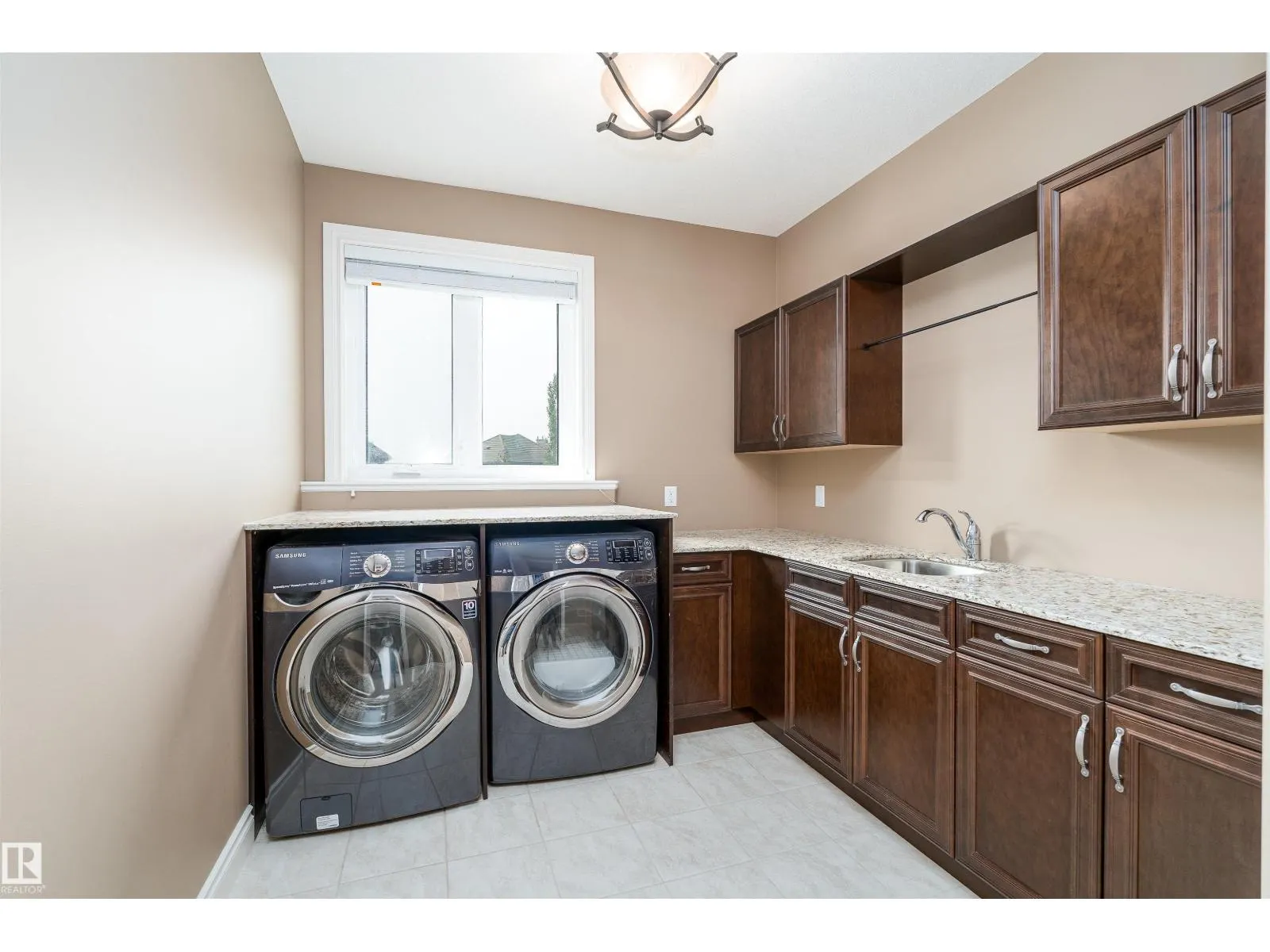 3312 WATSON BA SW