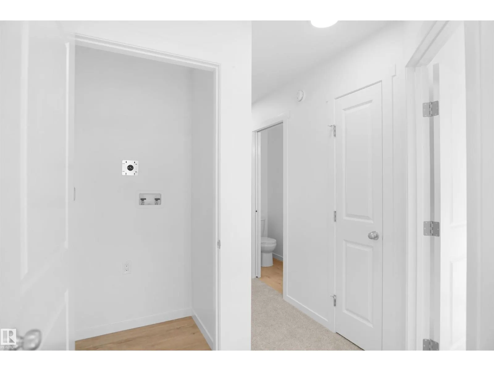 2107 210 ST NW