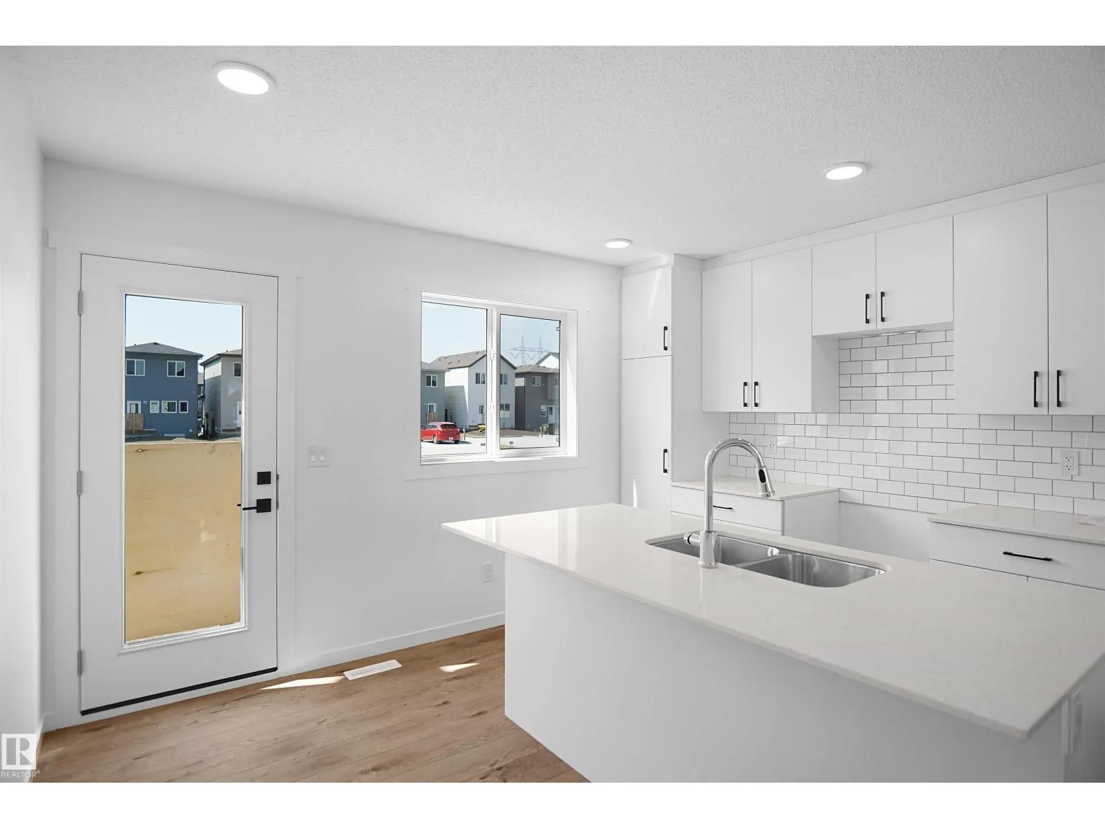 2115 210 ST NW