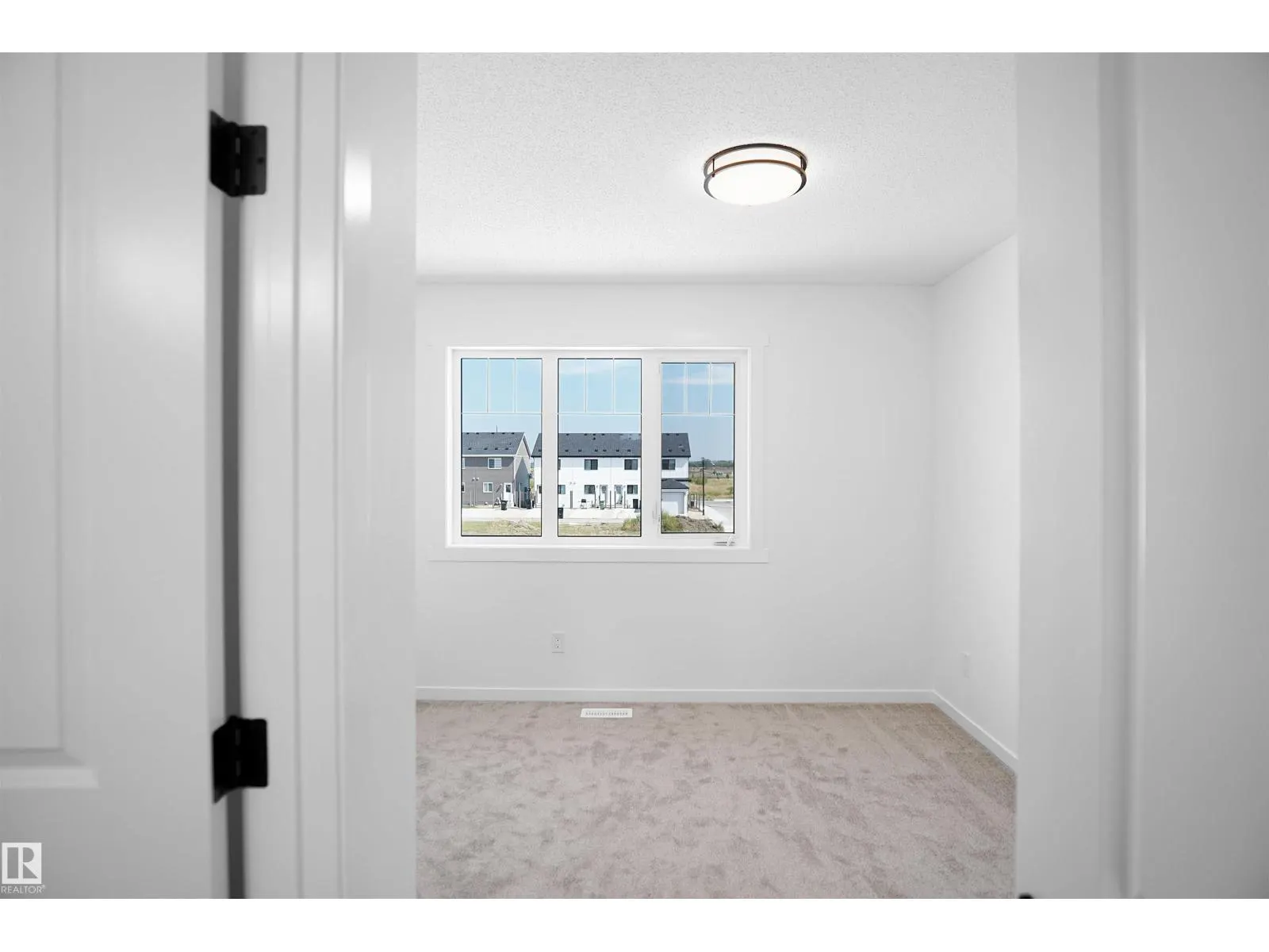 2115 210 ST NW