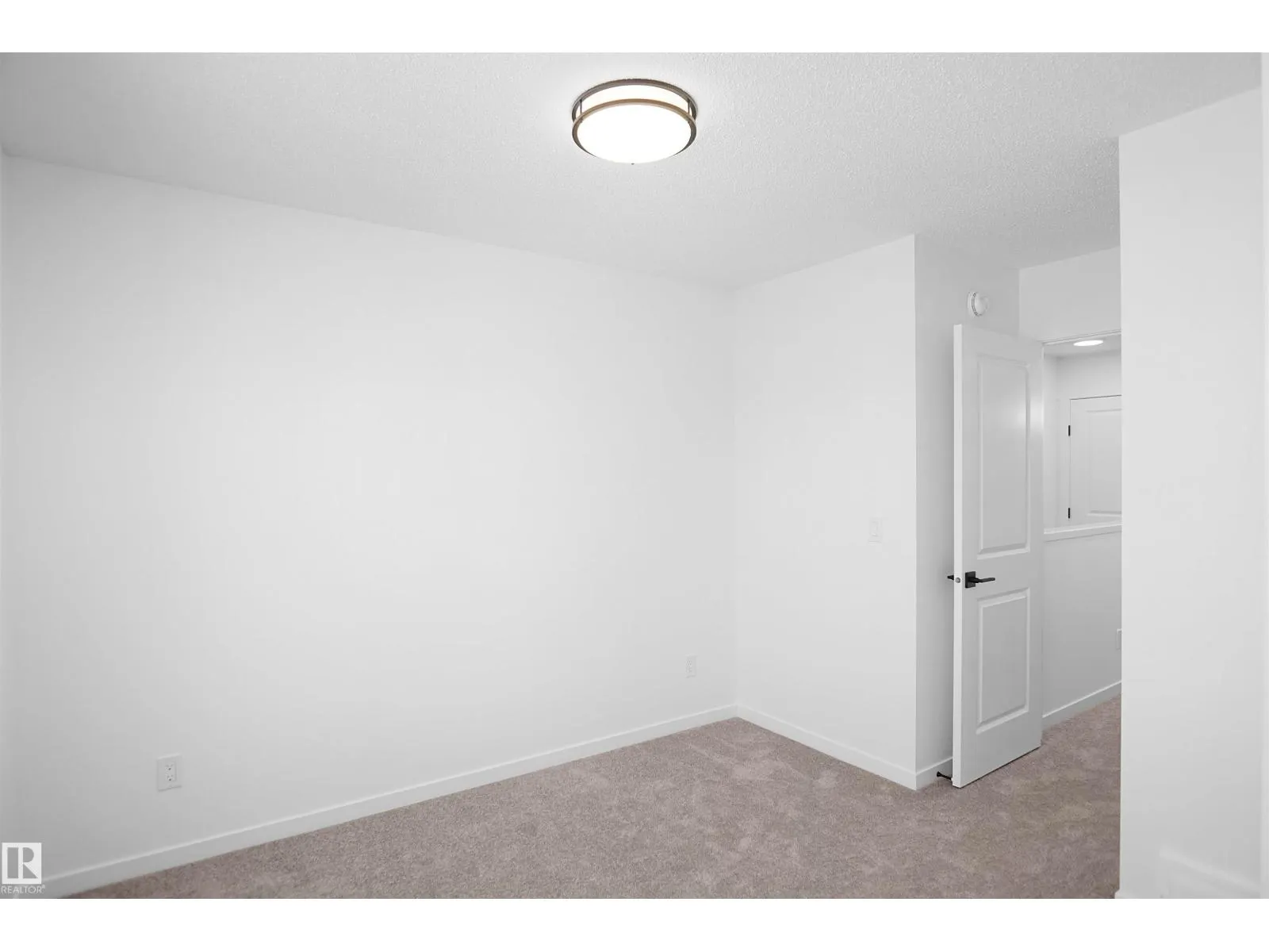2115 210 ST NW